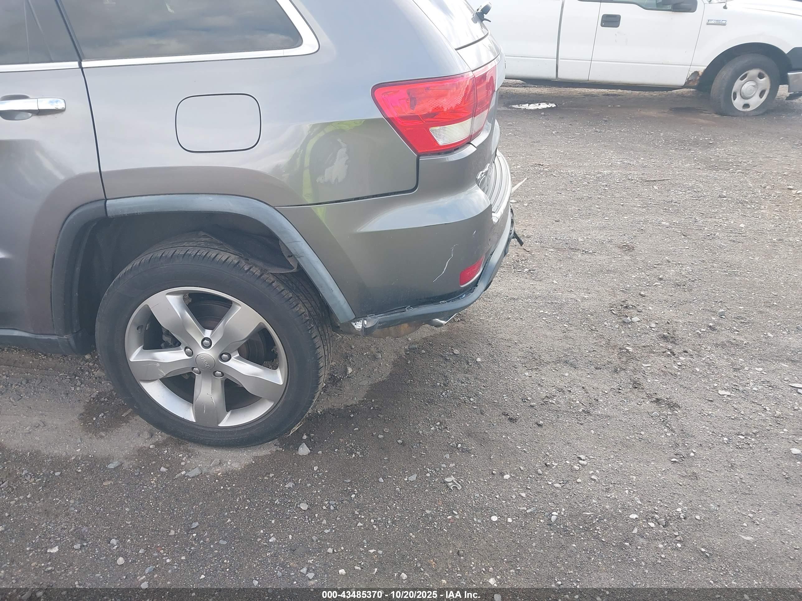 JEEP GRAND image 6