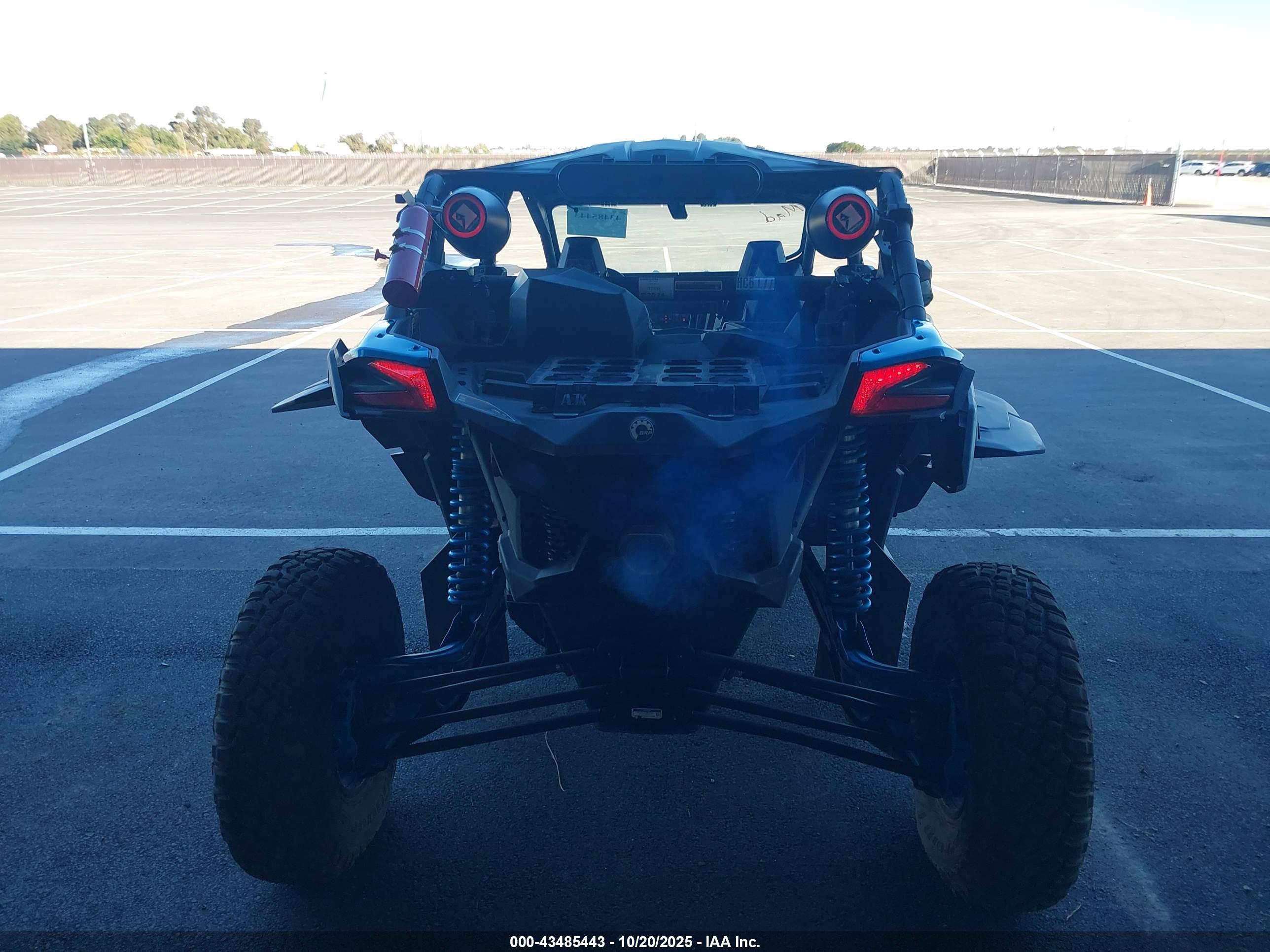CAN-AM MAVERICK image 6