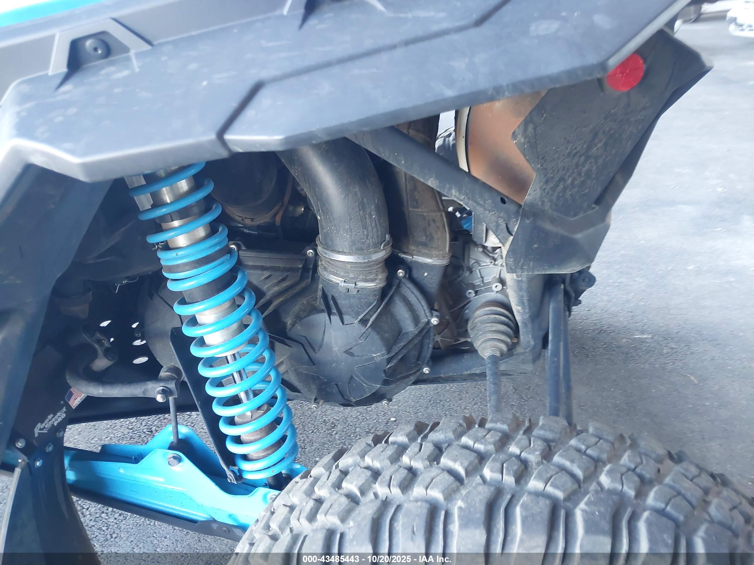 CAN-AM MAVERICK image 9