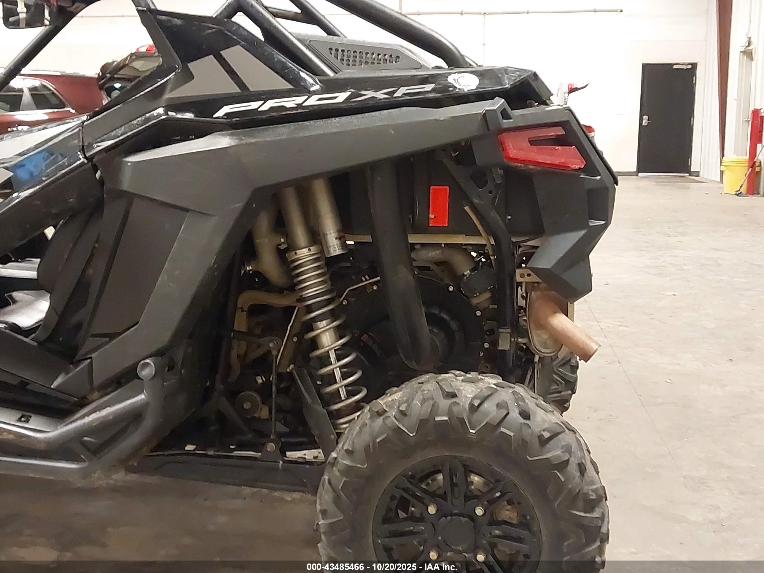 POLARIS RZR image 9