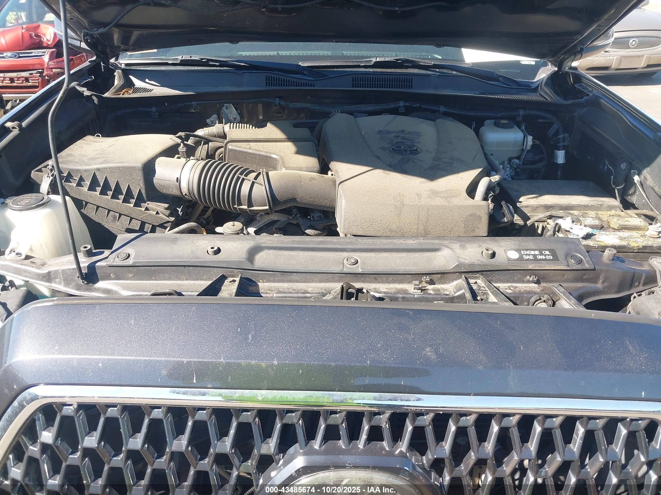 TOYOTA TACOMA image 10