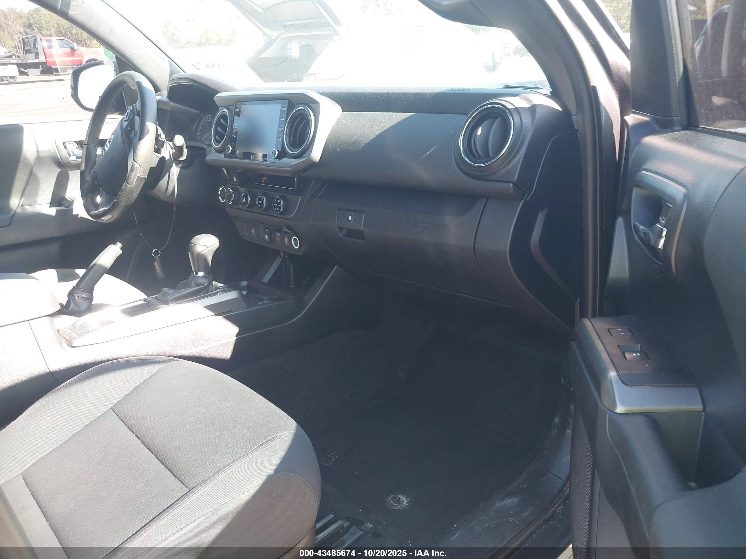 TOYOTA TACOMA image 5