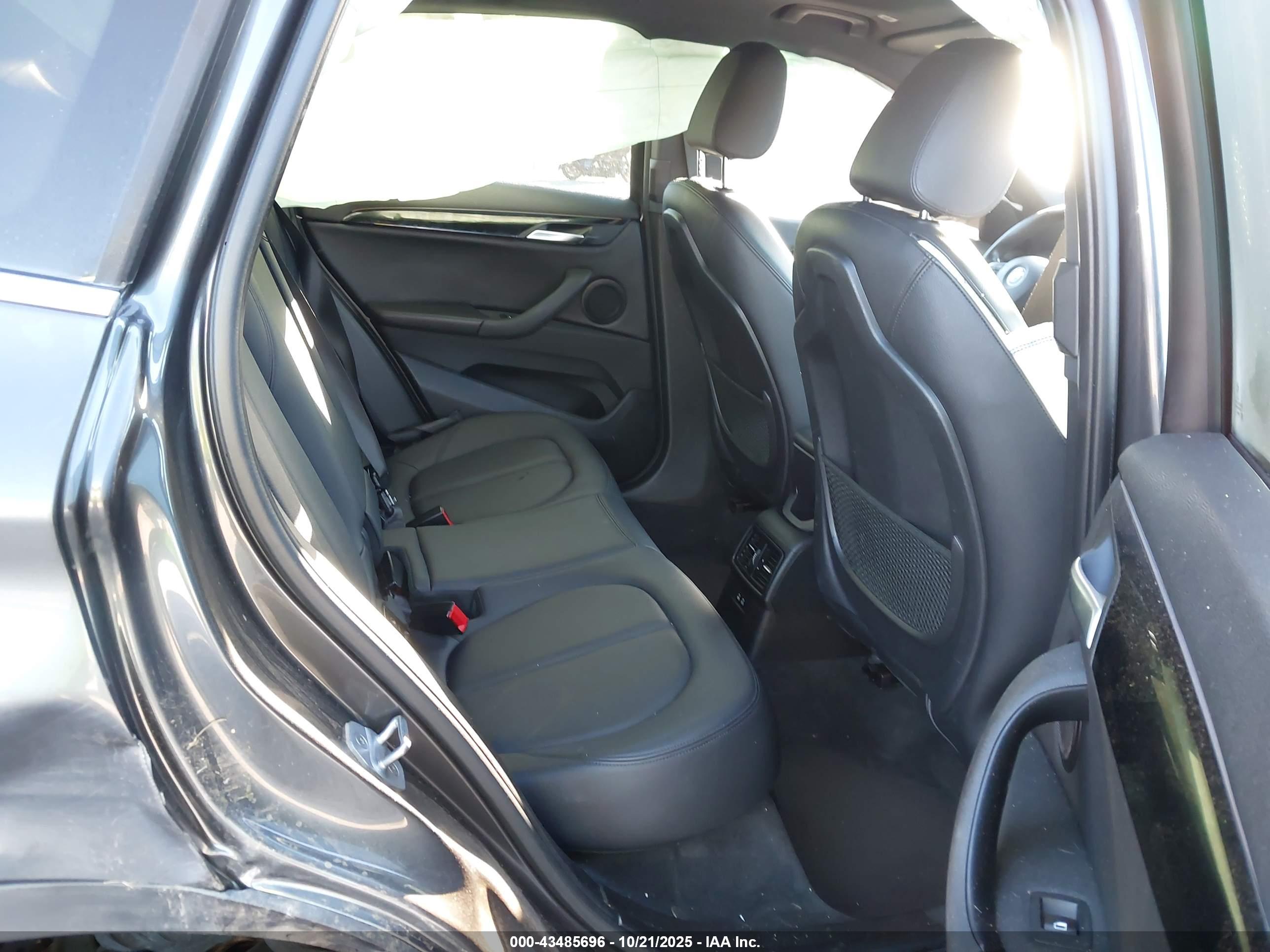 BMW X1 image 8