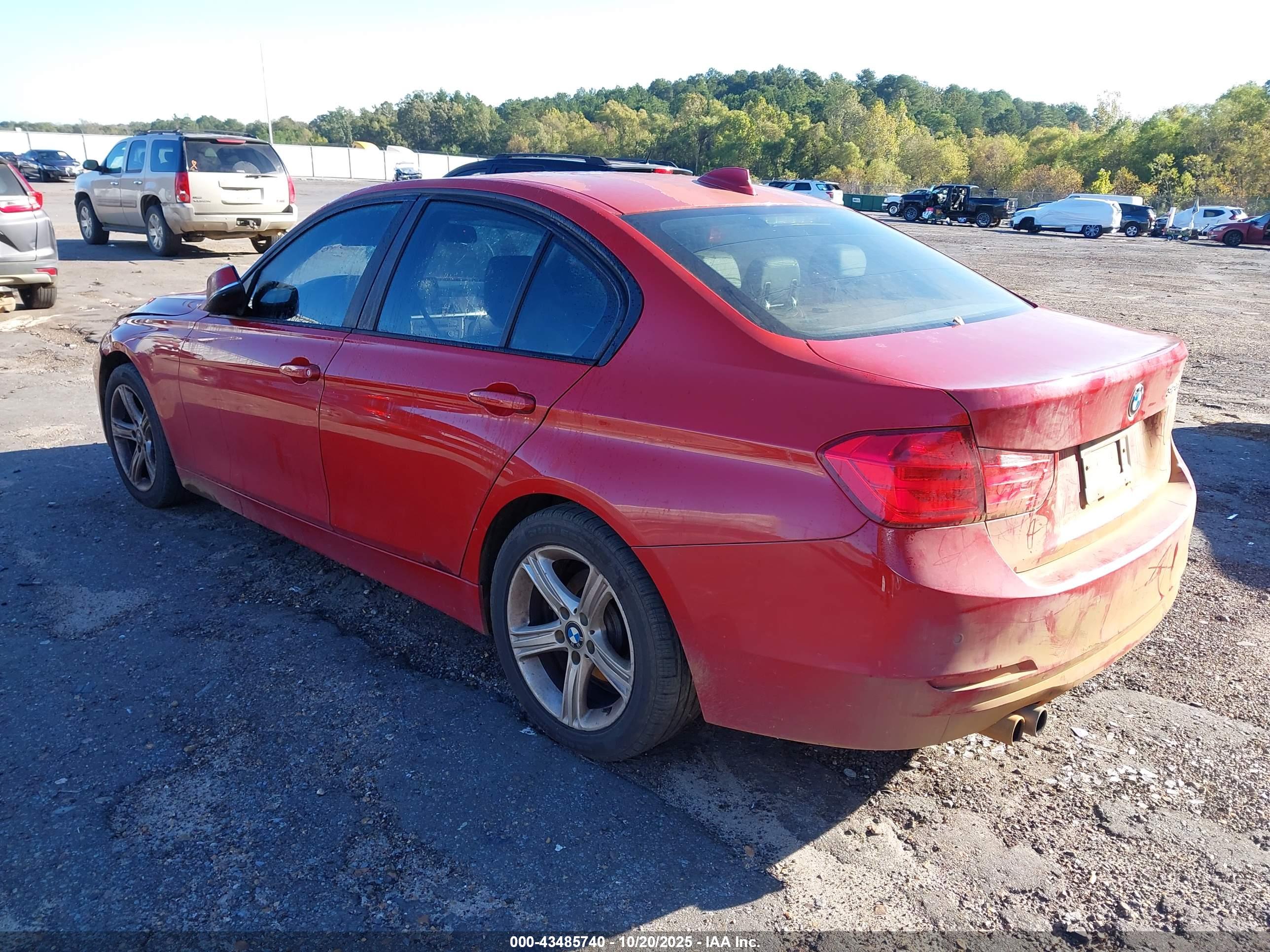 BMW 328I image 3