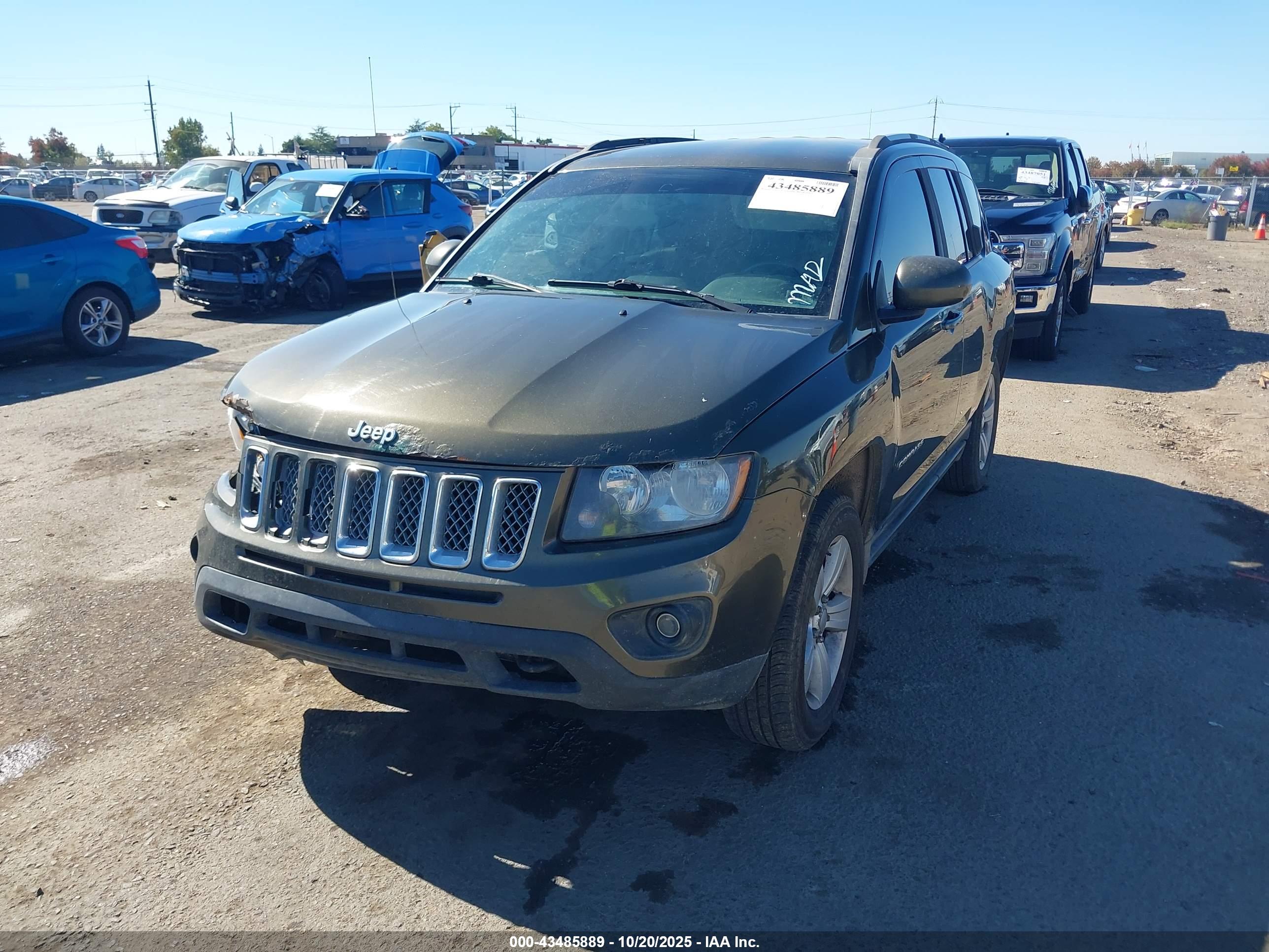 JEEP COMPASS image 2