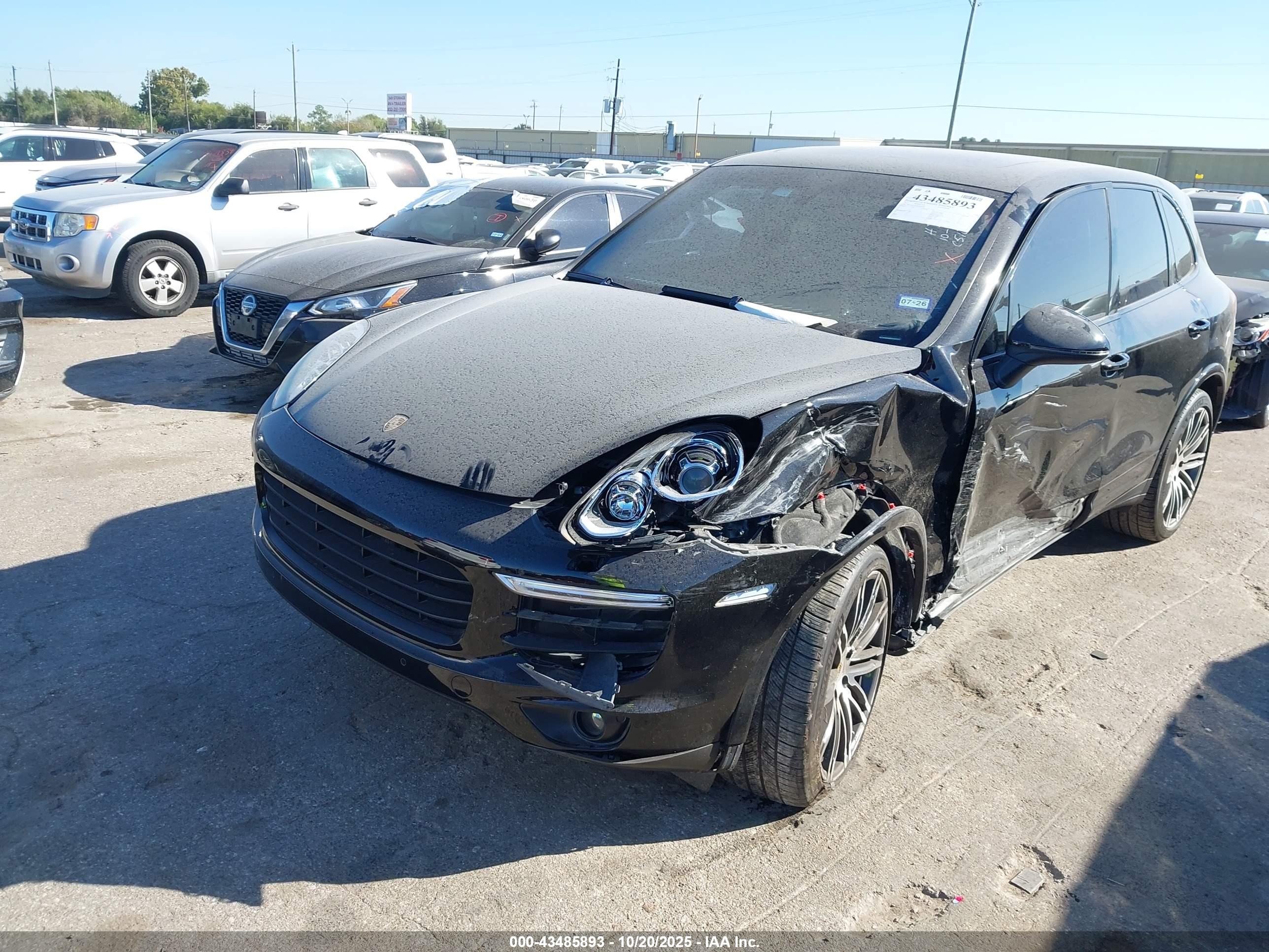 PORSCHE CAYENNE image 2