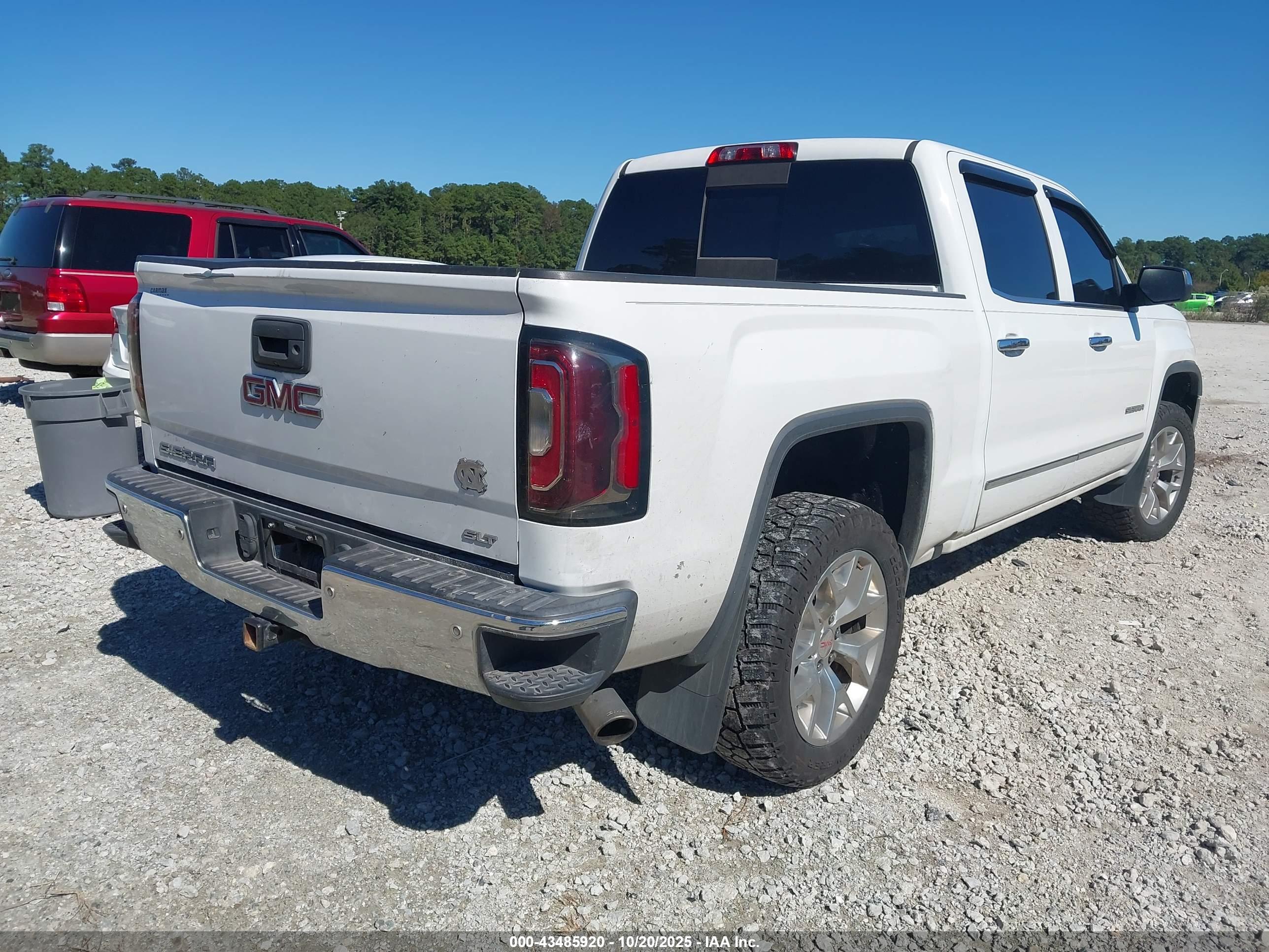 GMC SIERRA image 4