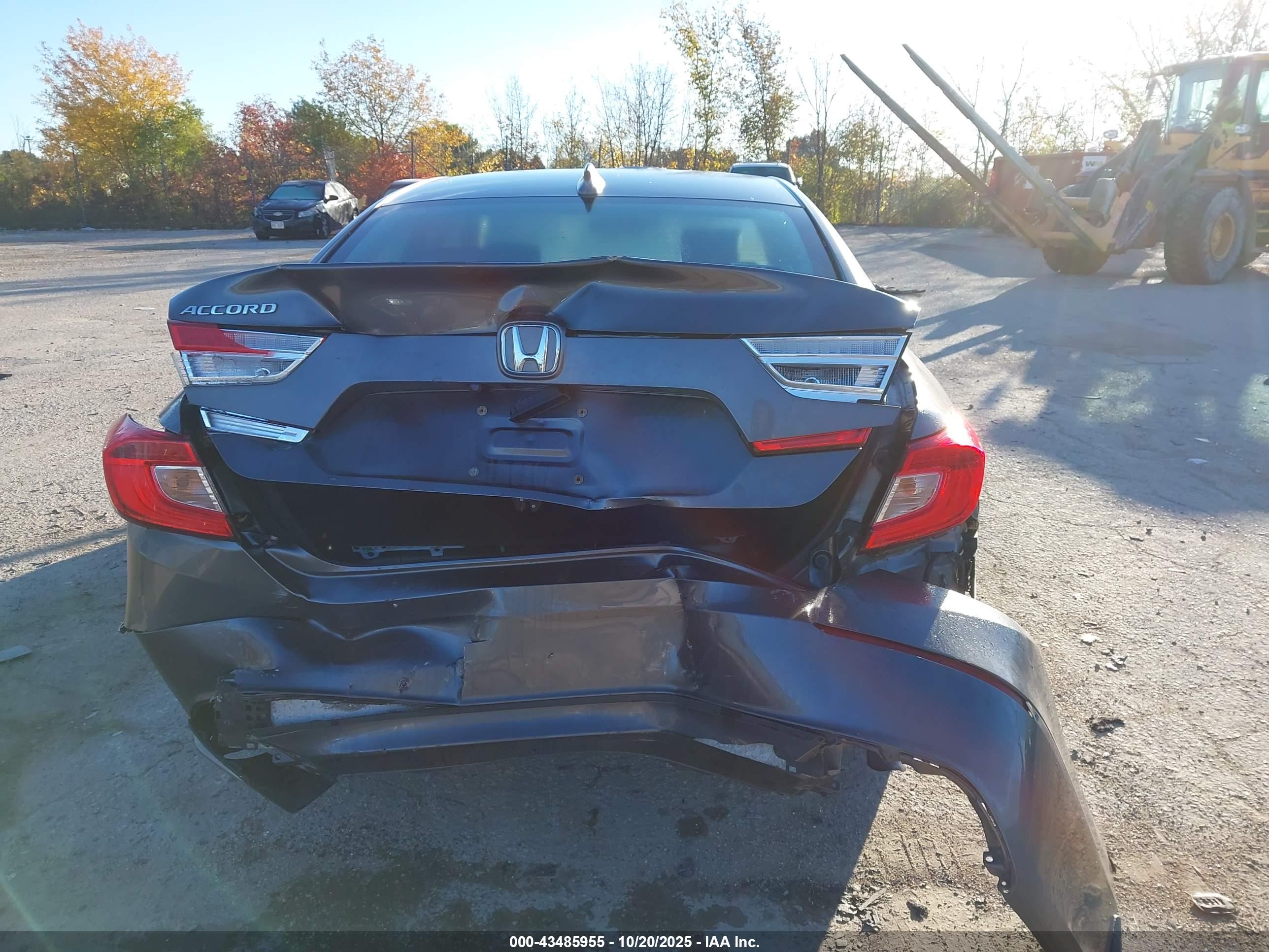 HONDA ACCORD image 6