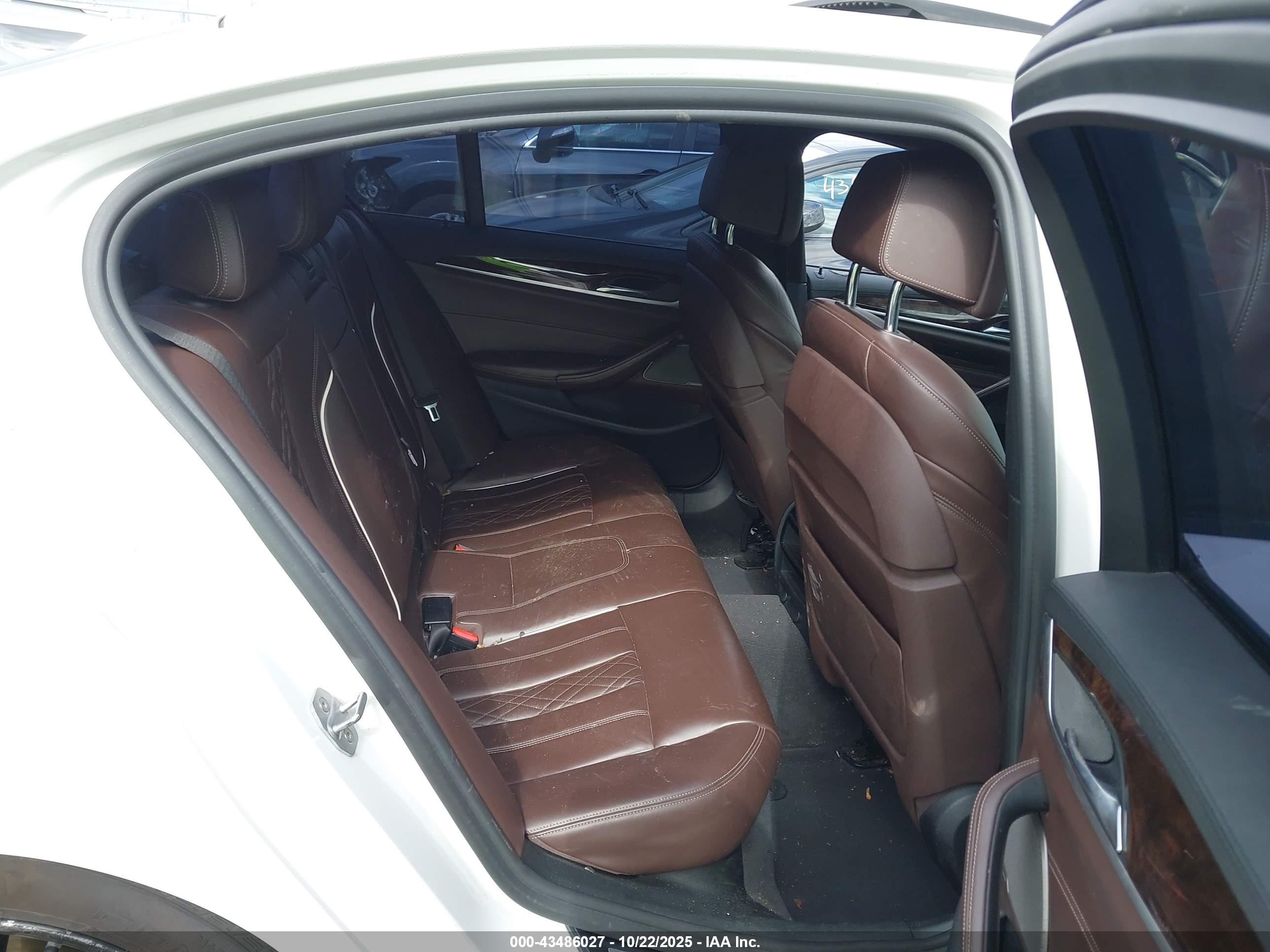 BMW 540I image 8