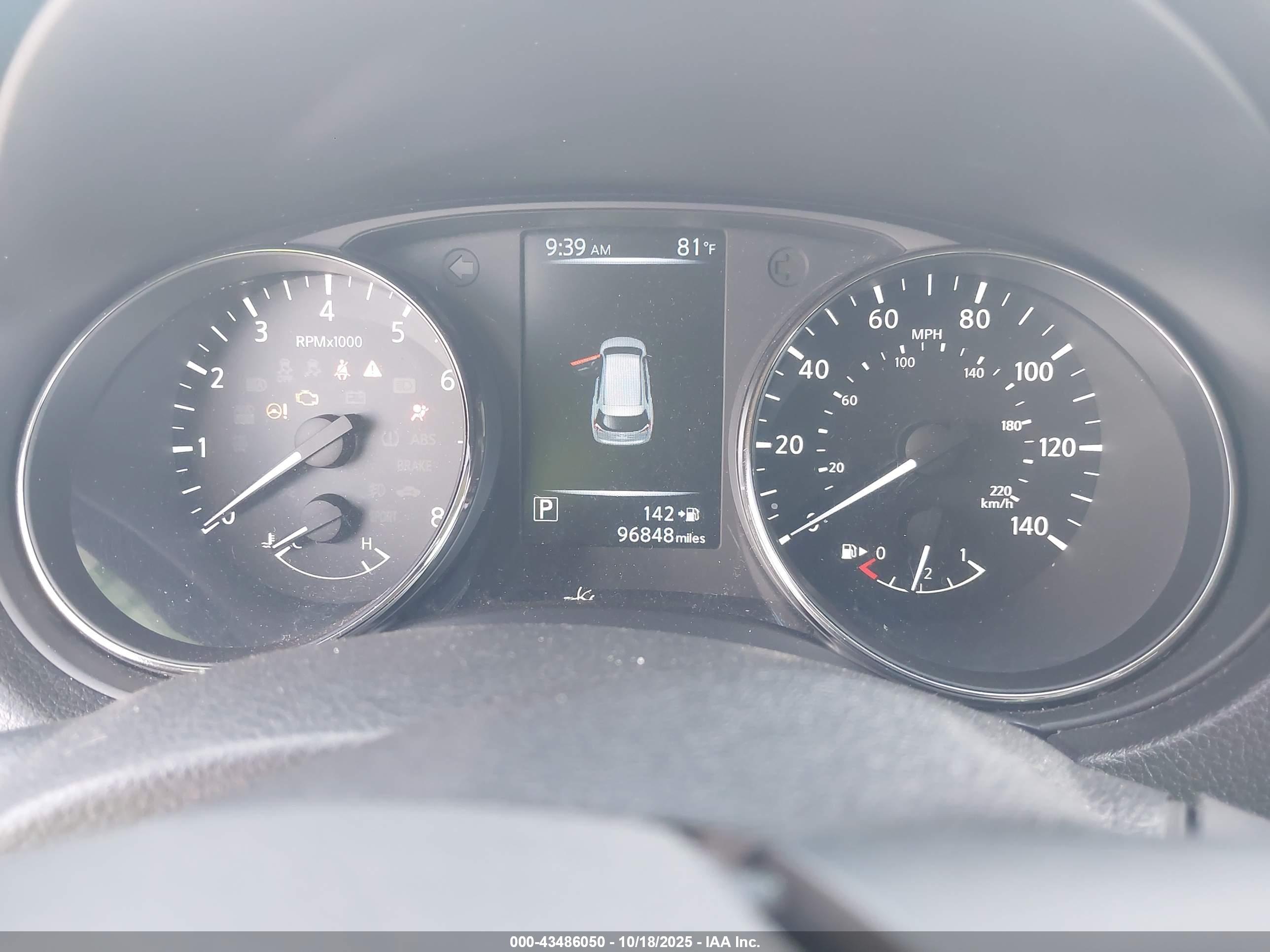 NISSAN ROGUE image 7