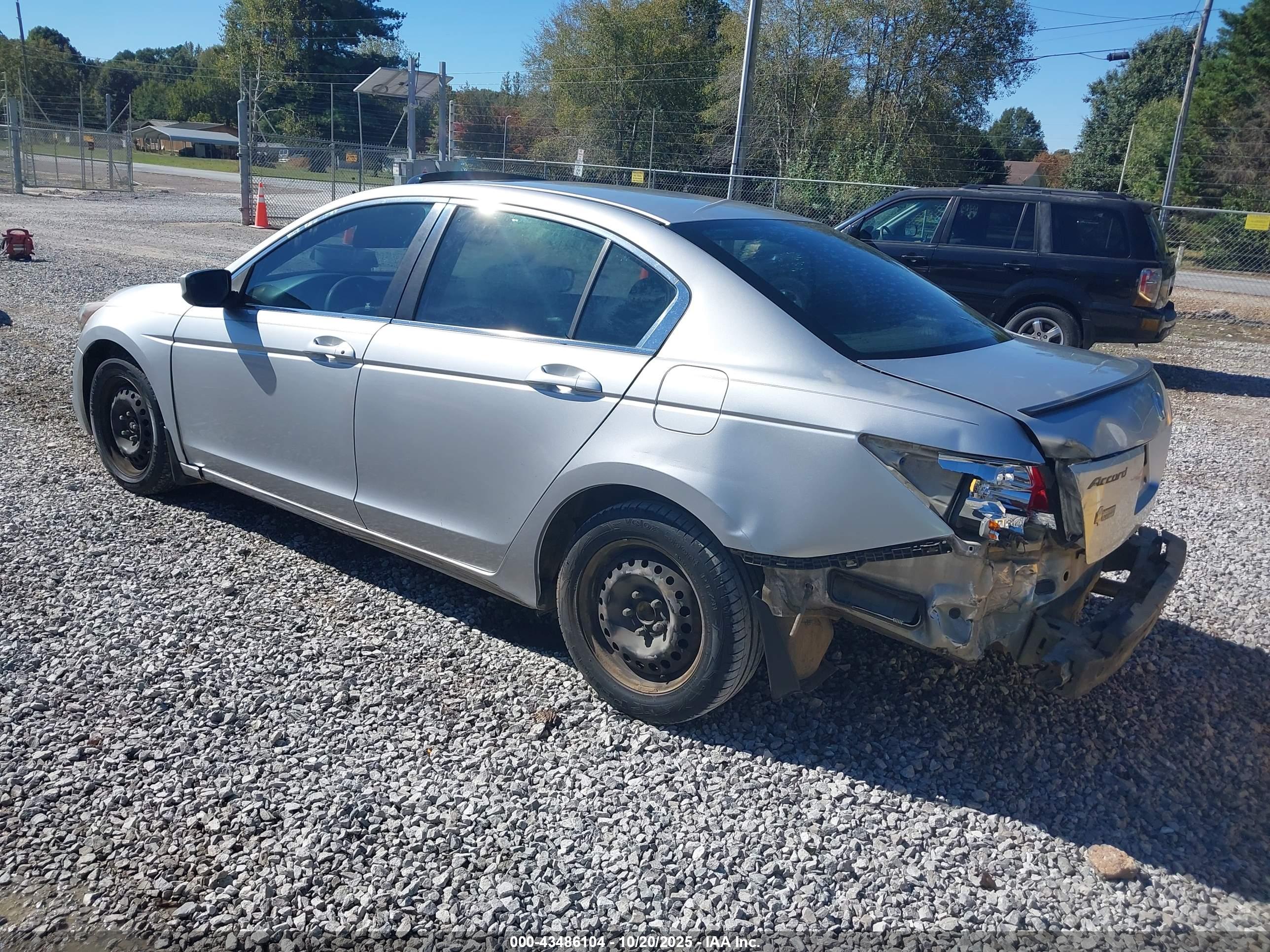 HONDA ACCORD image 3