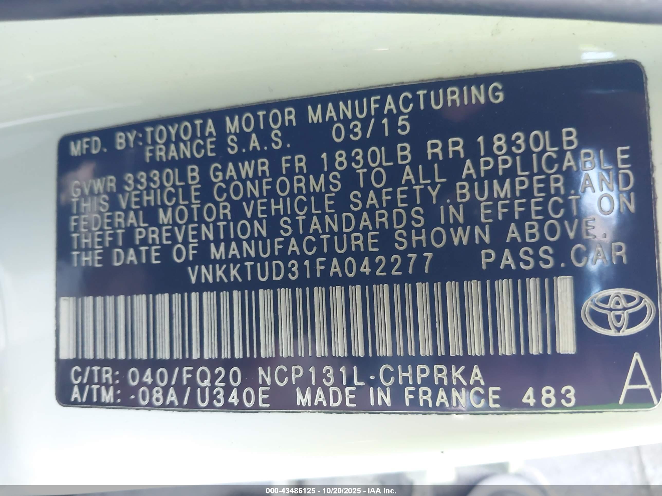 TOYOTA YARIS image 9