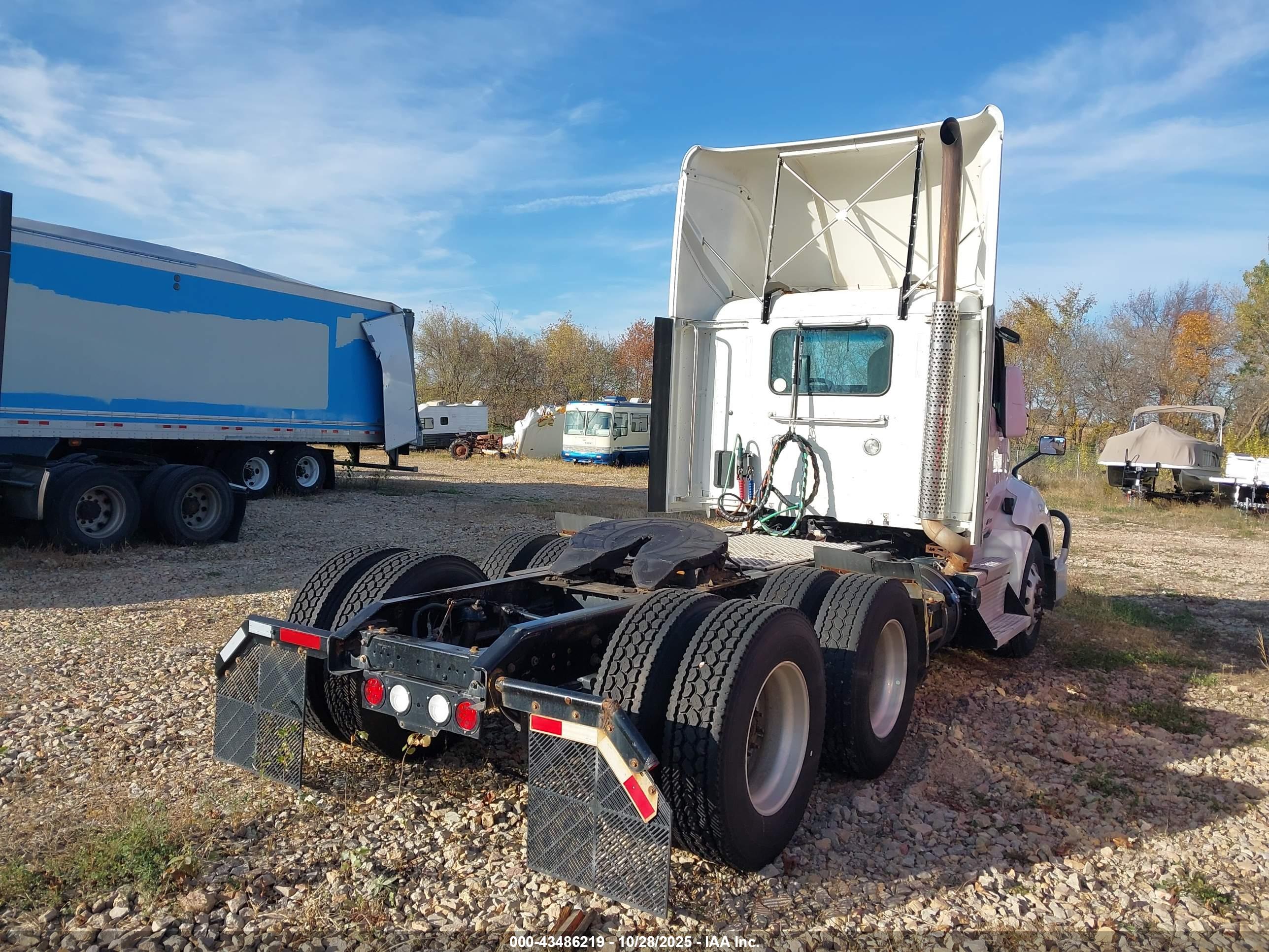 KENWORTH T680 image 4