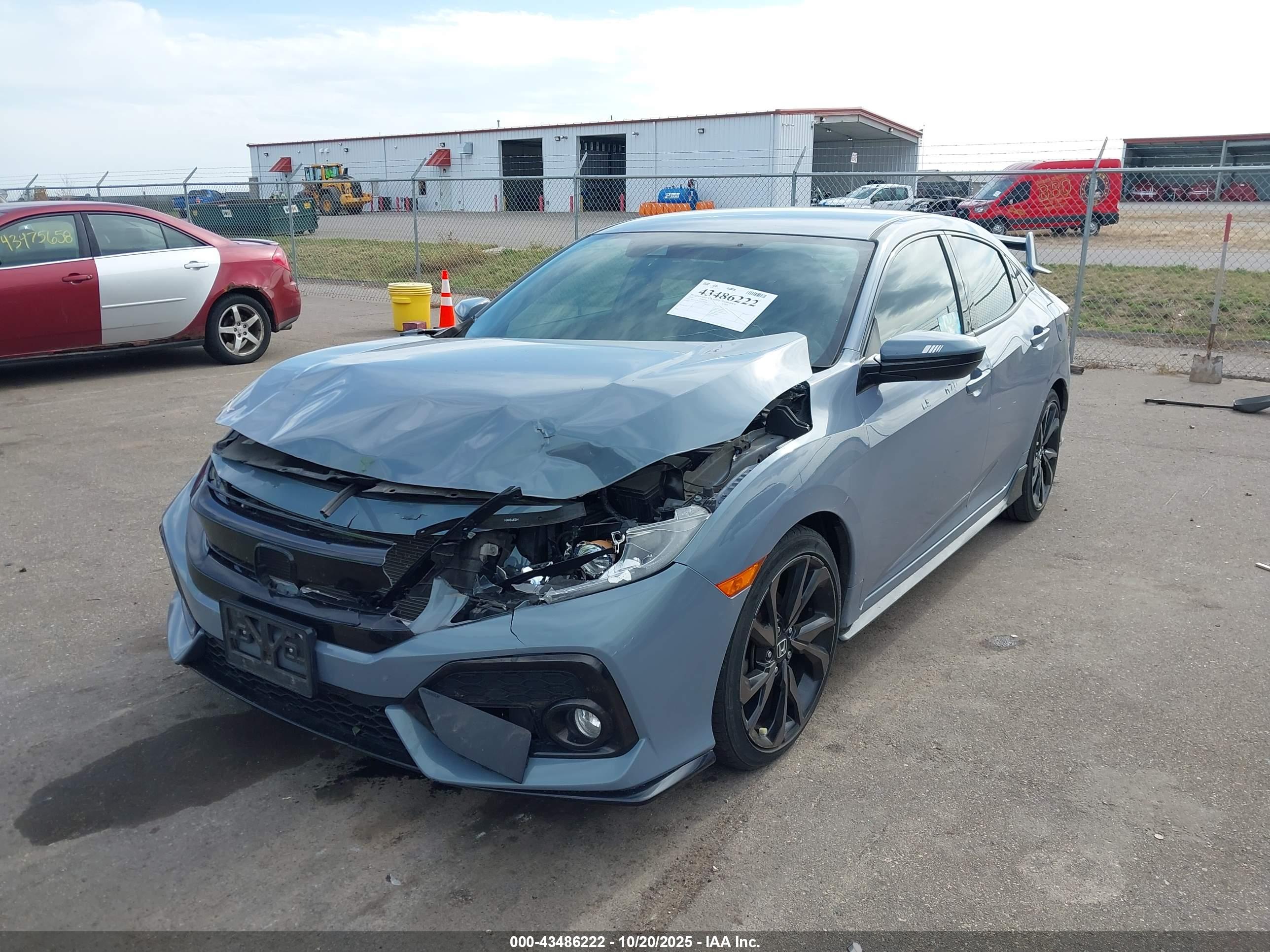 HONDA CIVIC image 6