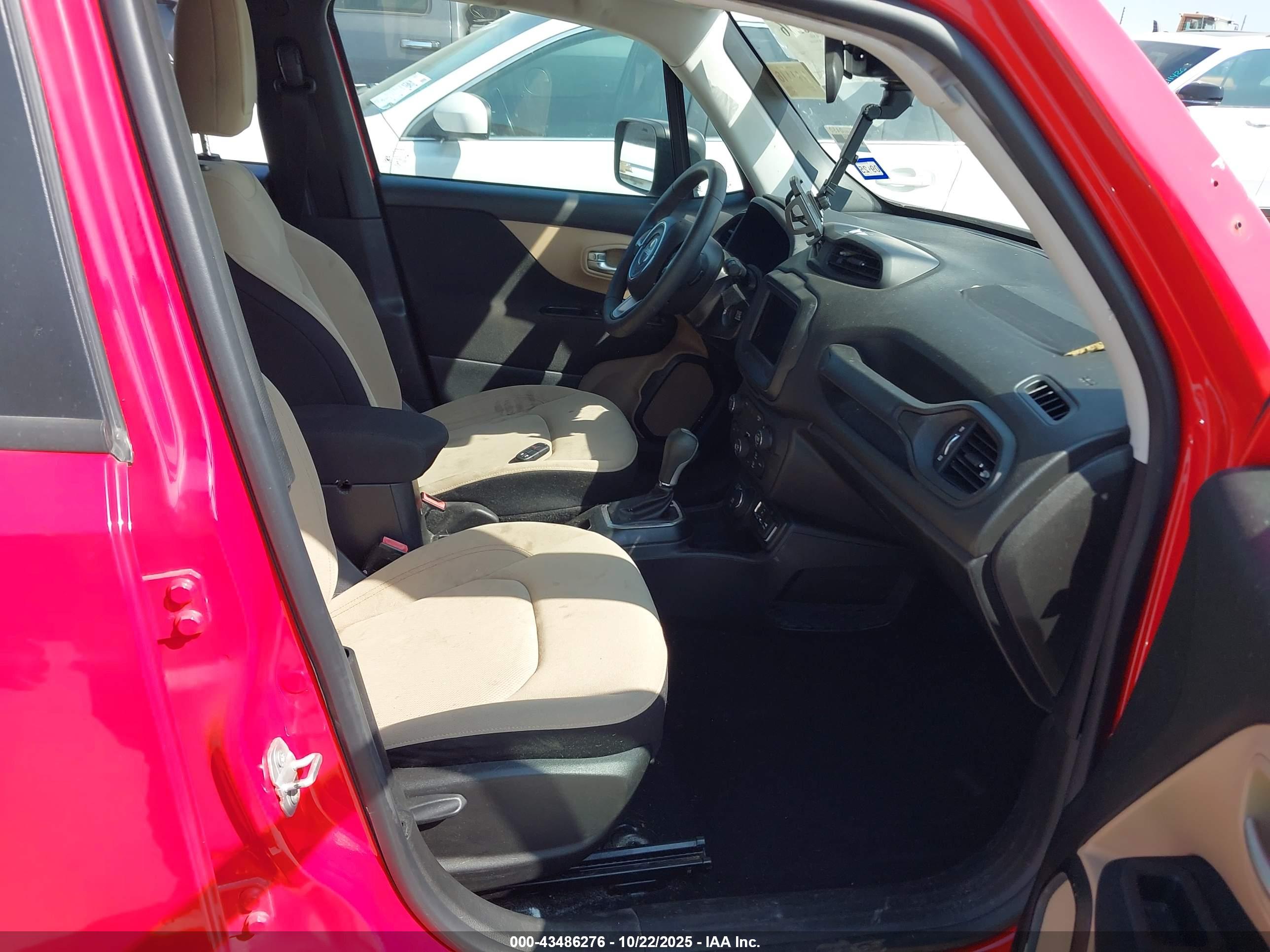 JEEP RENEGADE image 5