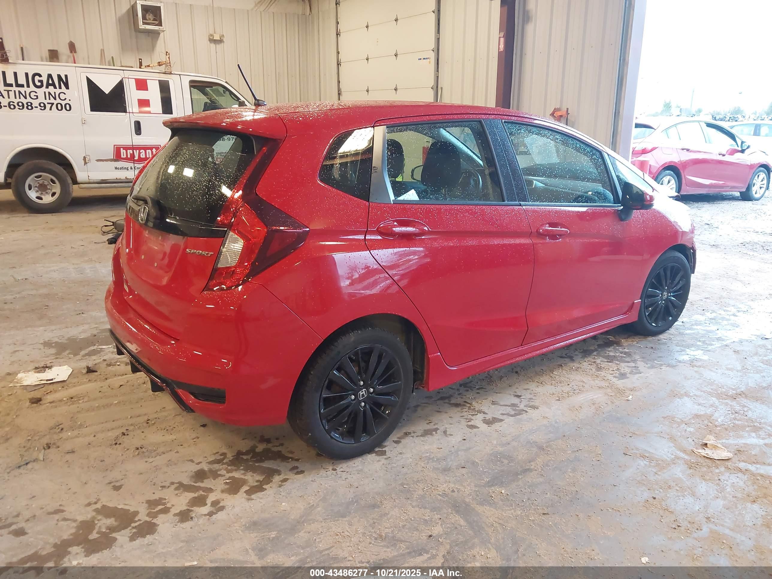 HONDA FIT image 4