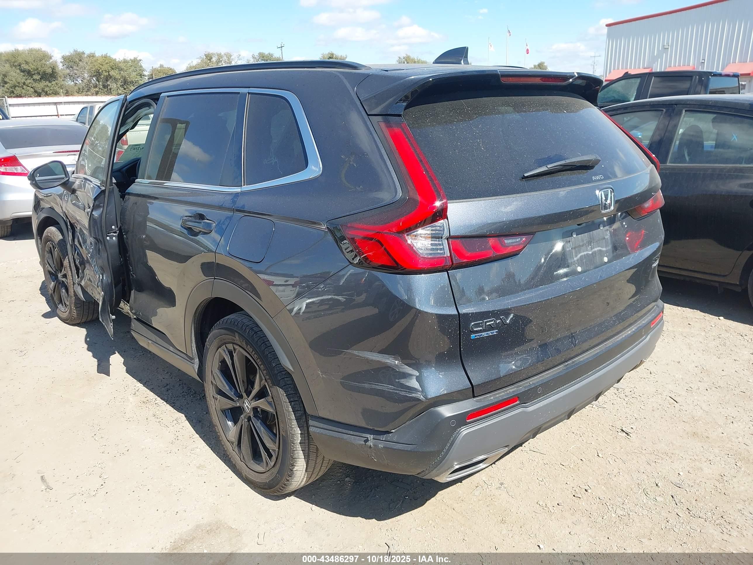 HONDA CR-V image 3