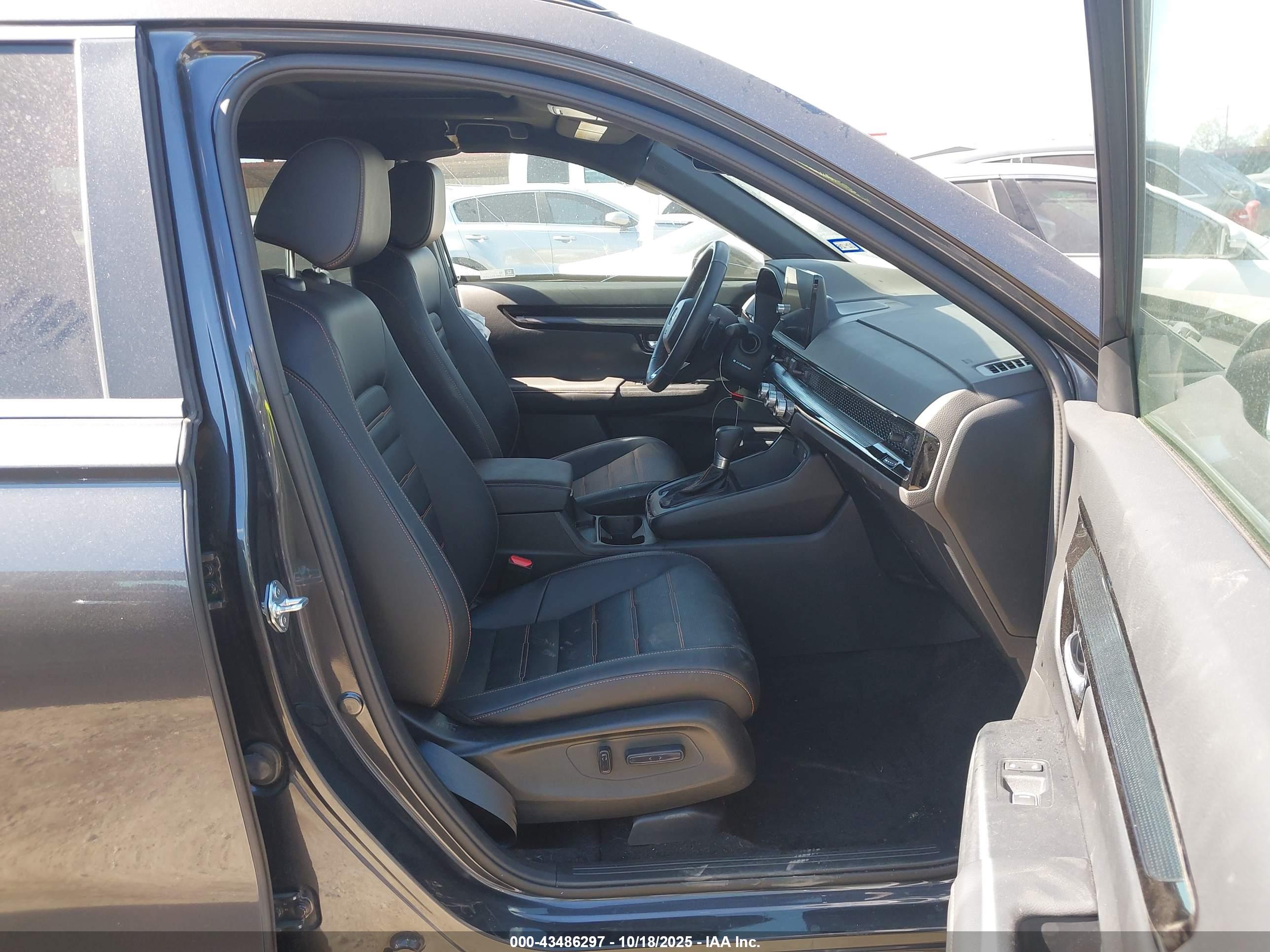 HONDA CR-V image 5
