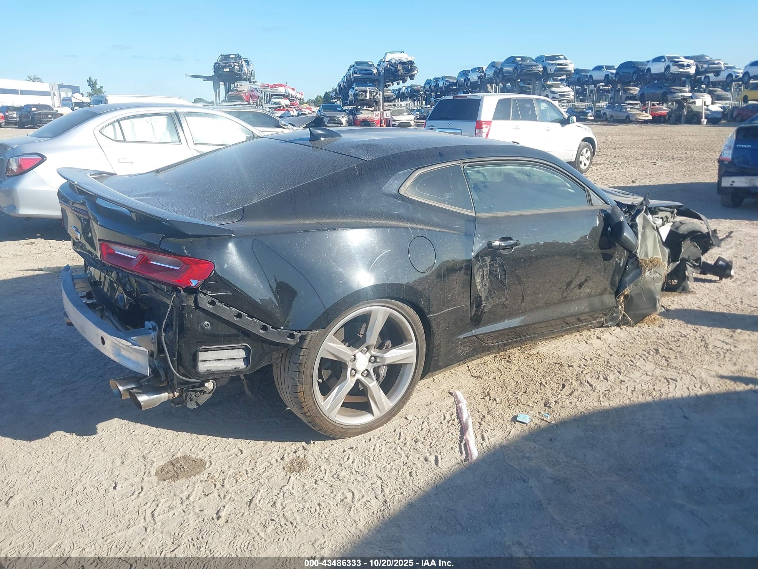 CHEVROLET CAMARO image 4