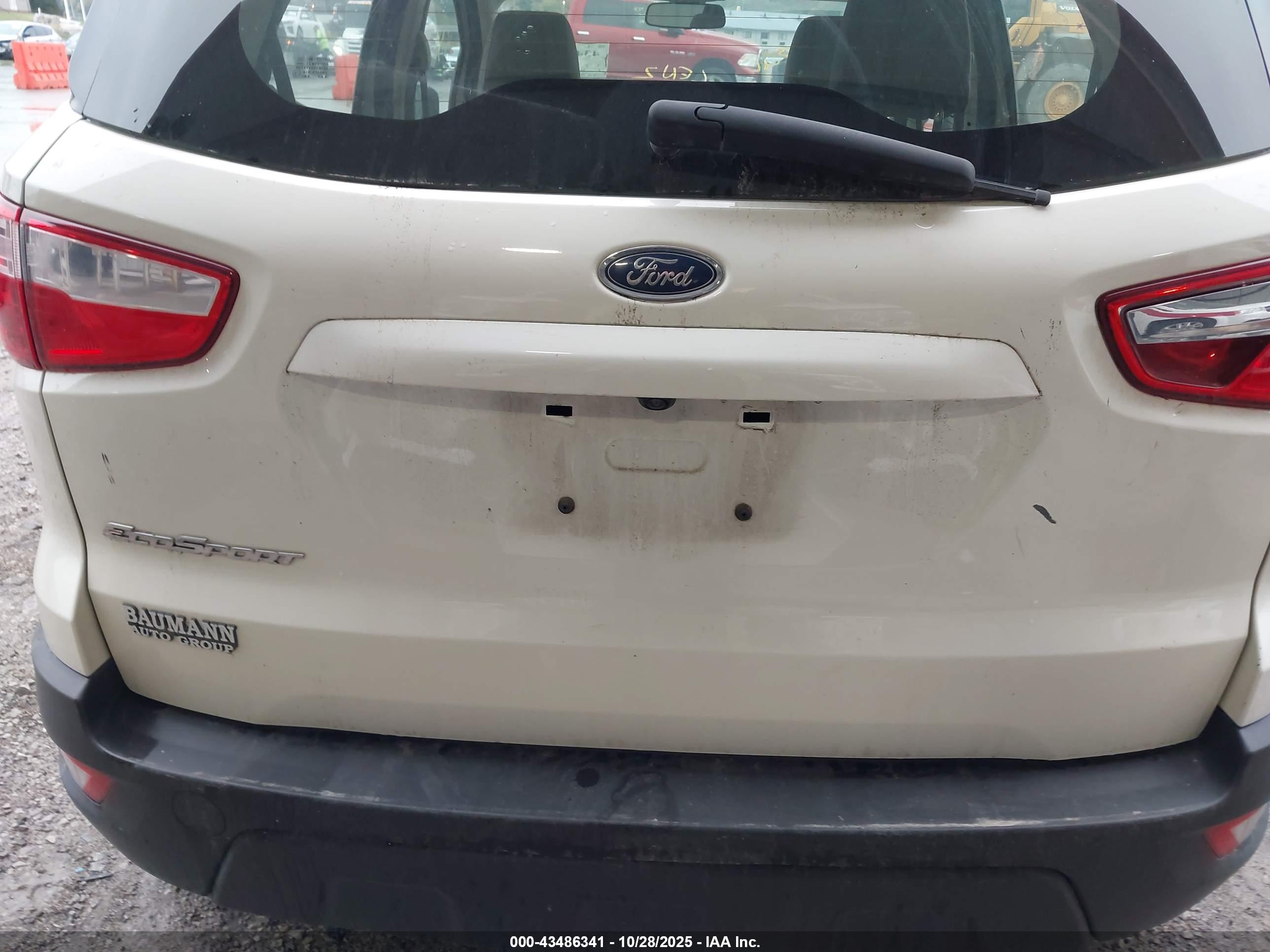 FORD ECOSPORT image 6