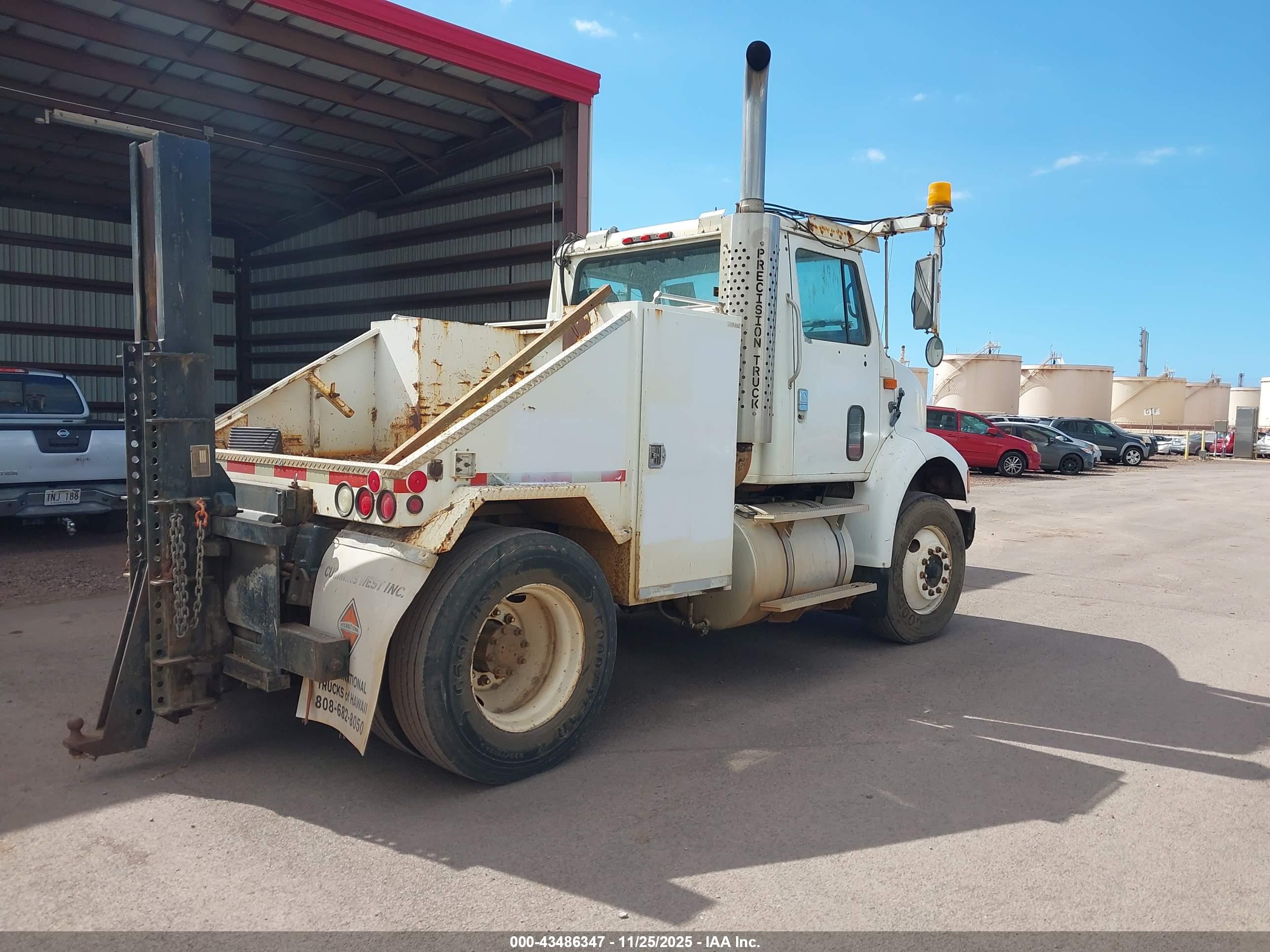 INTERNATIONAL 8000 image 4