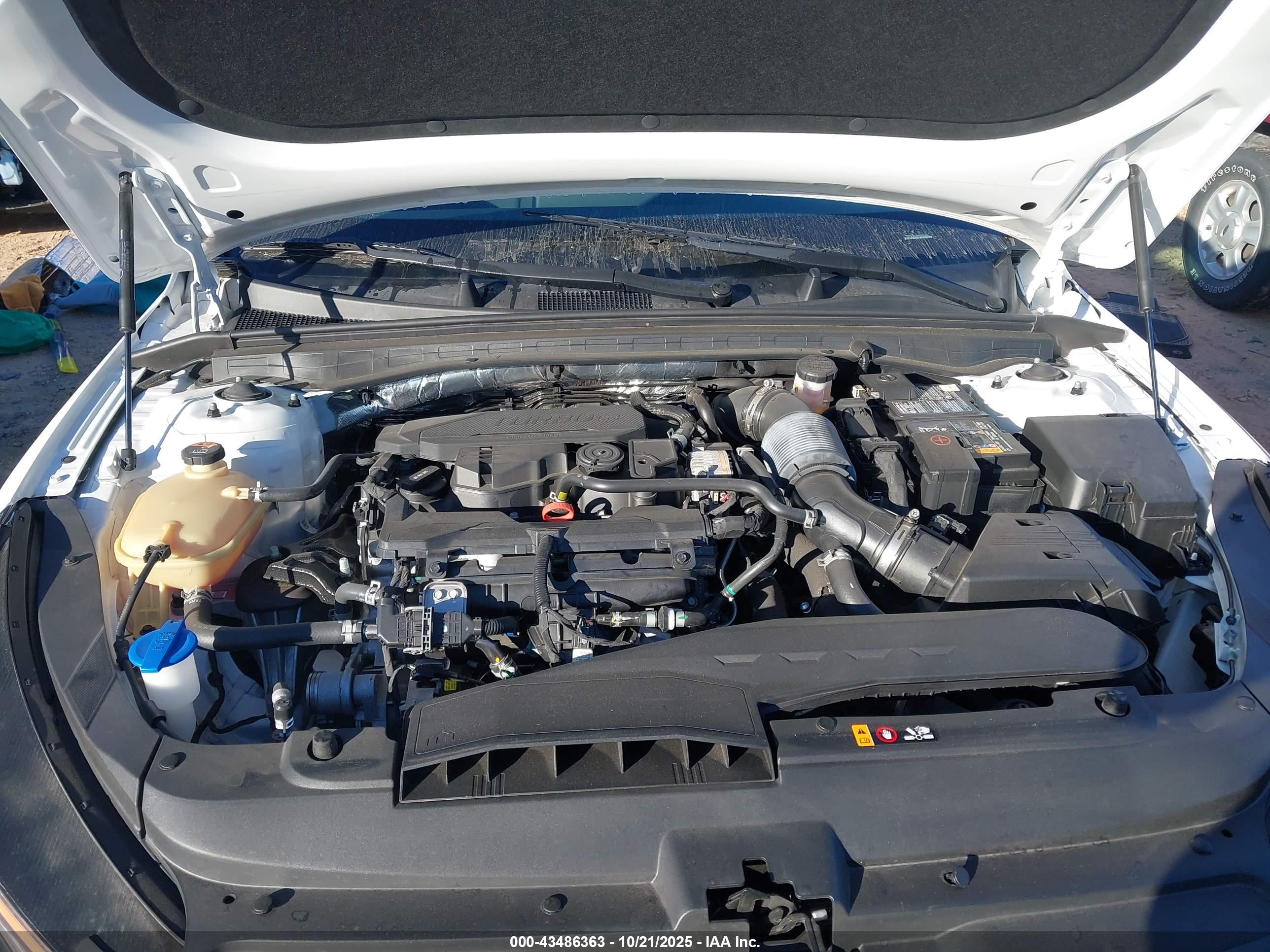 KIA K5 image 10