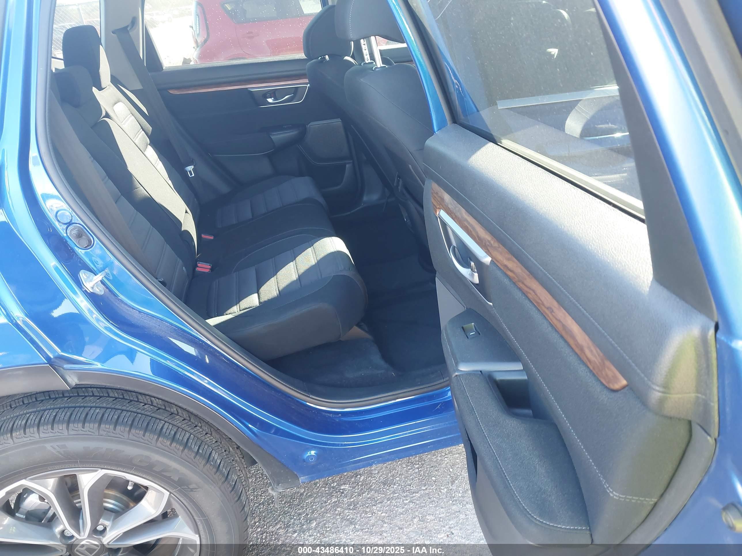 HONDA CR-V image 8