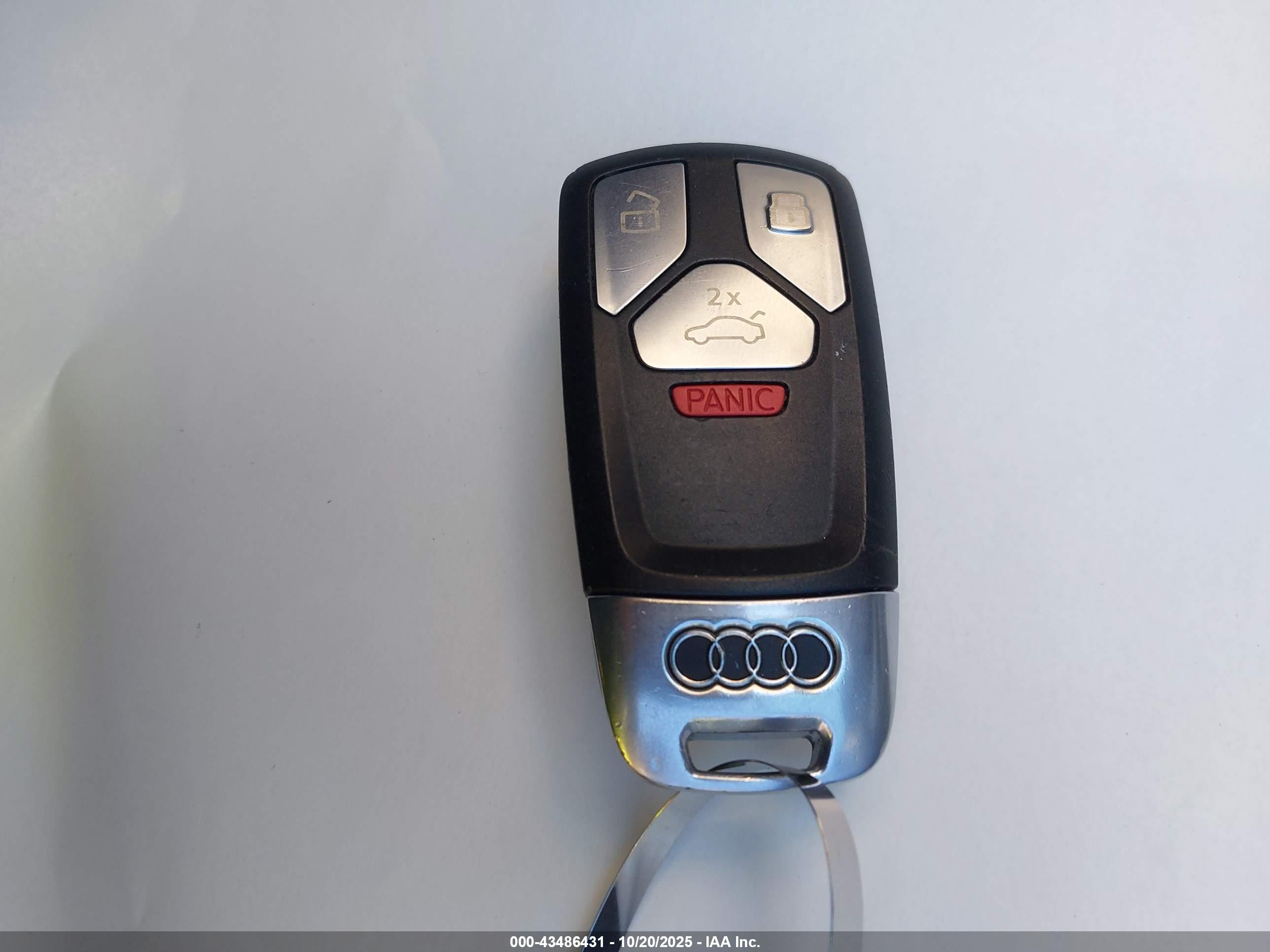 AUDI Q5 image 11