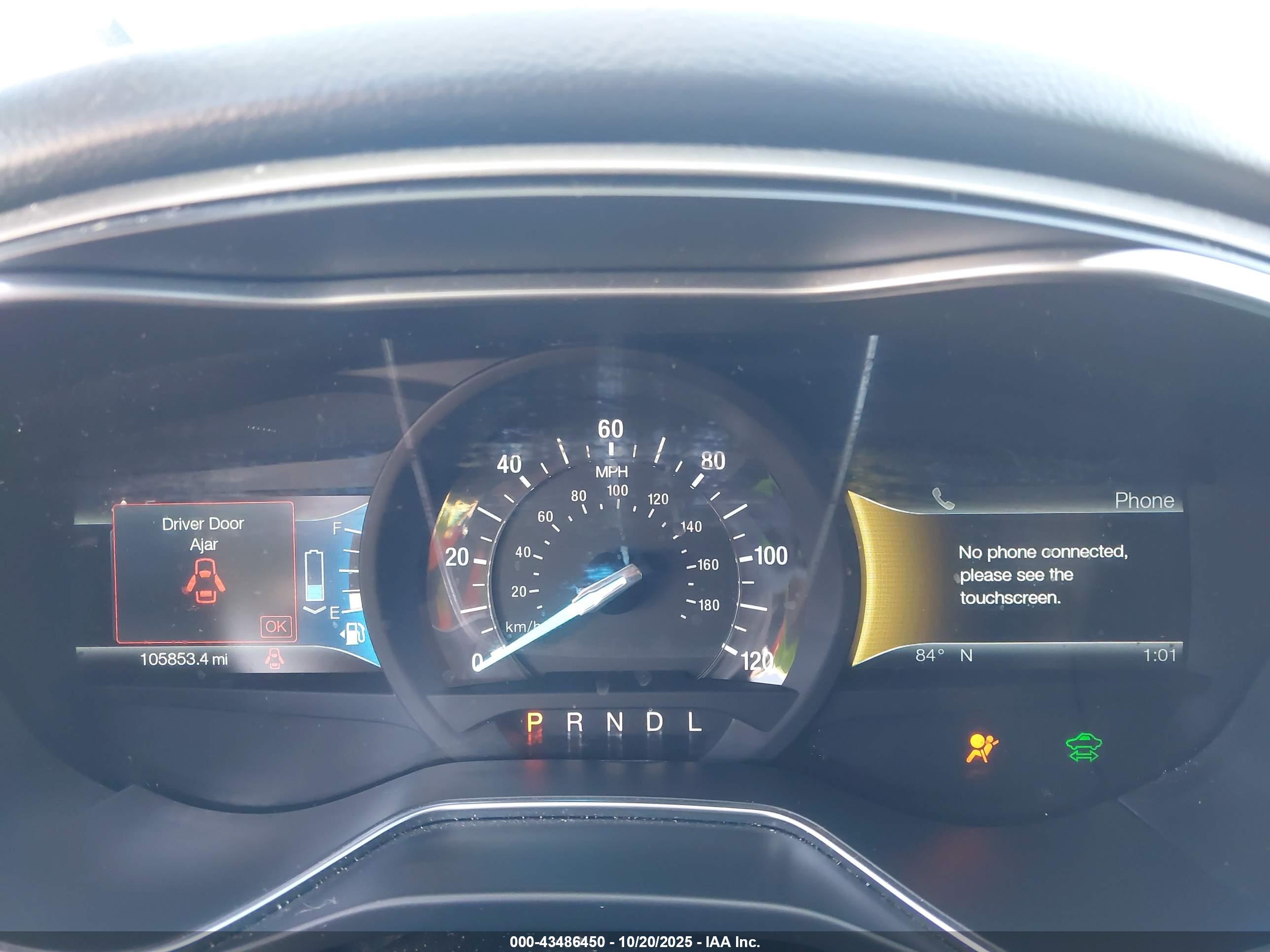 FORD FUSION image 7