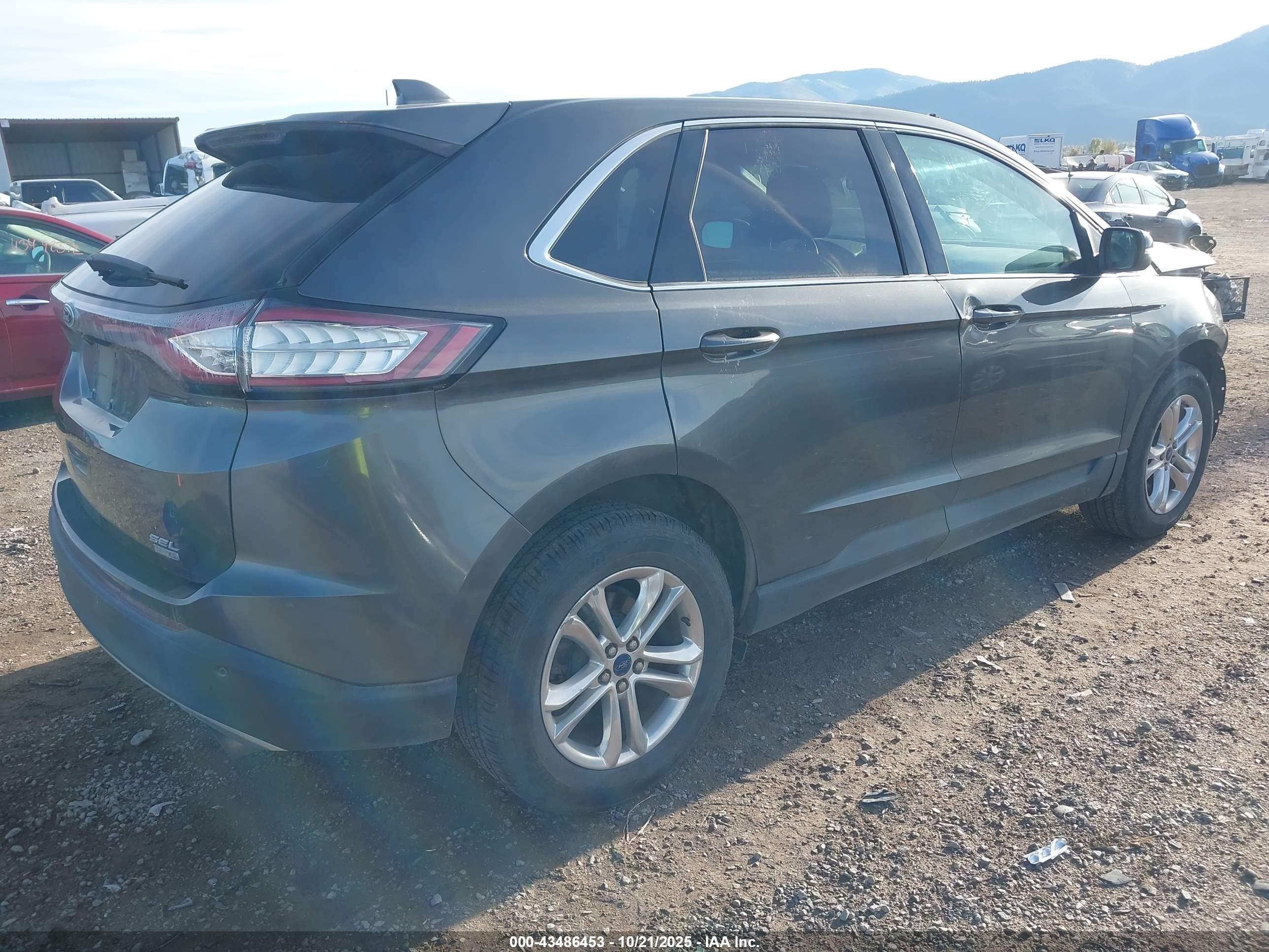 FORD EDGE image 4