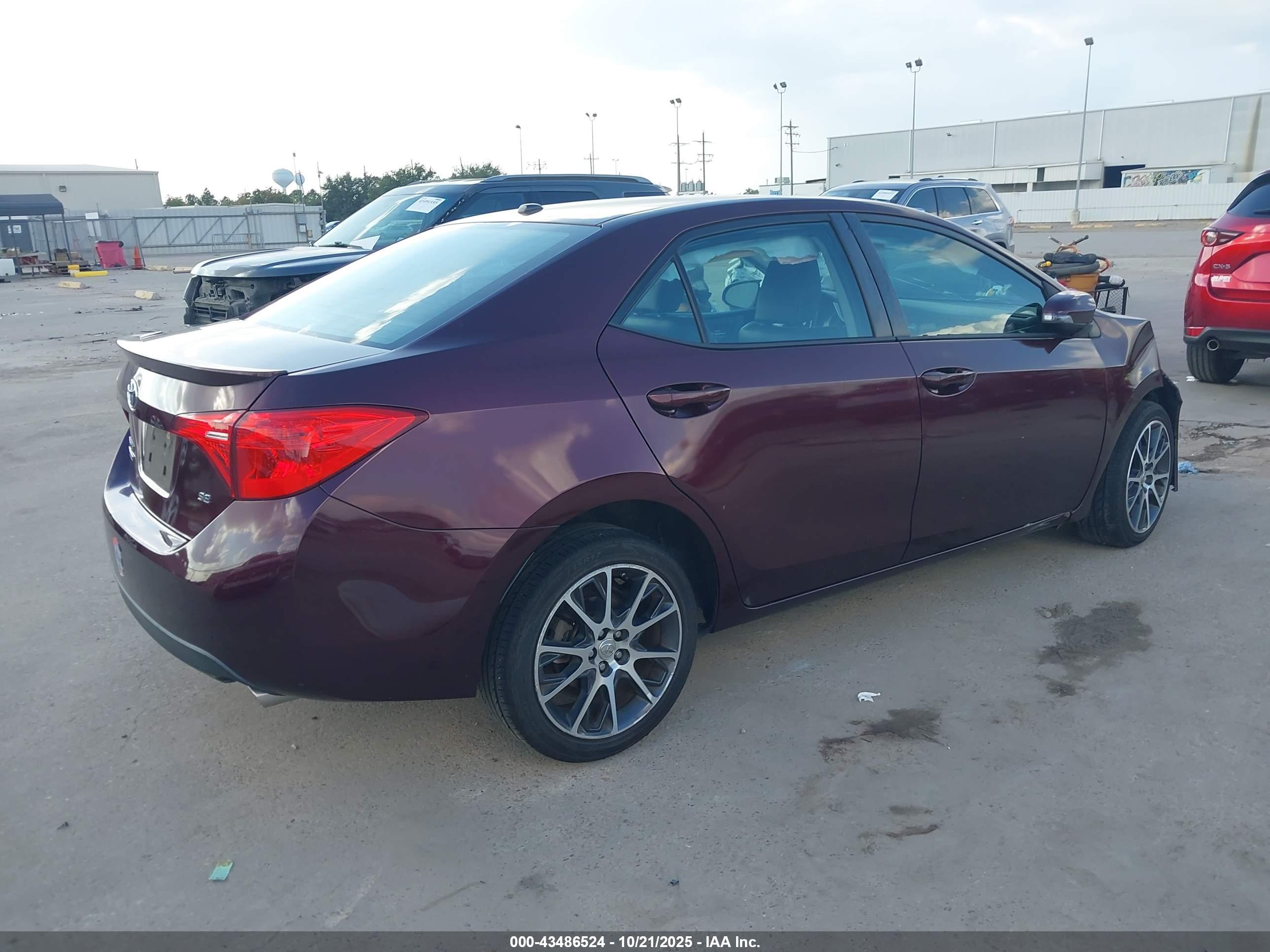 TOYOTA COROLLA image 4