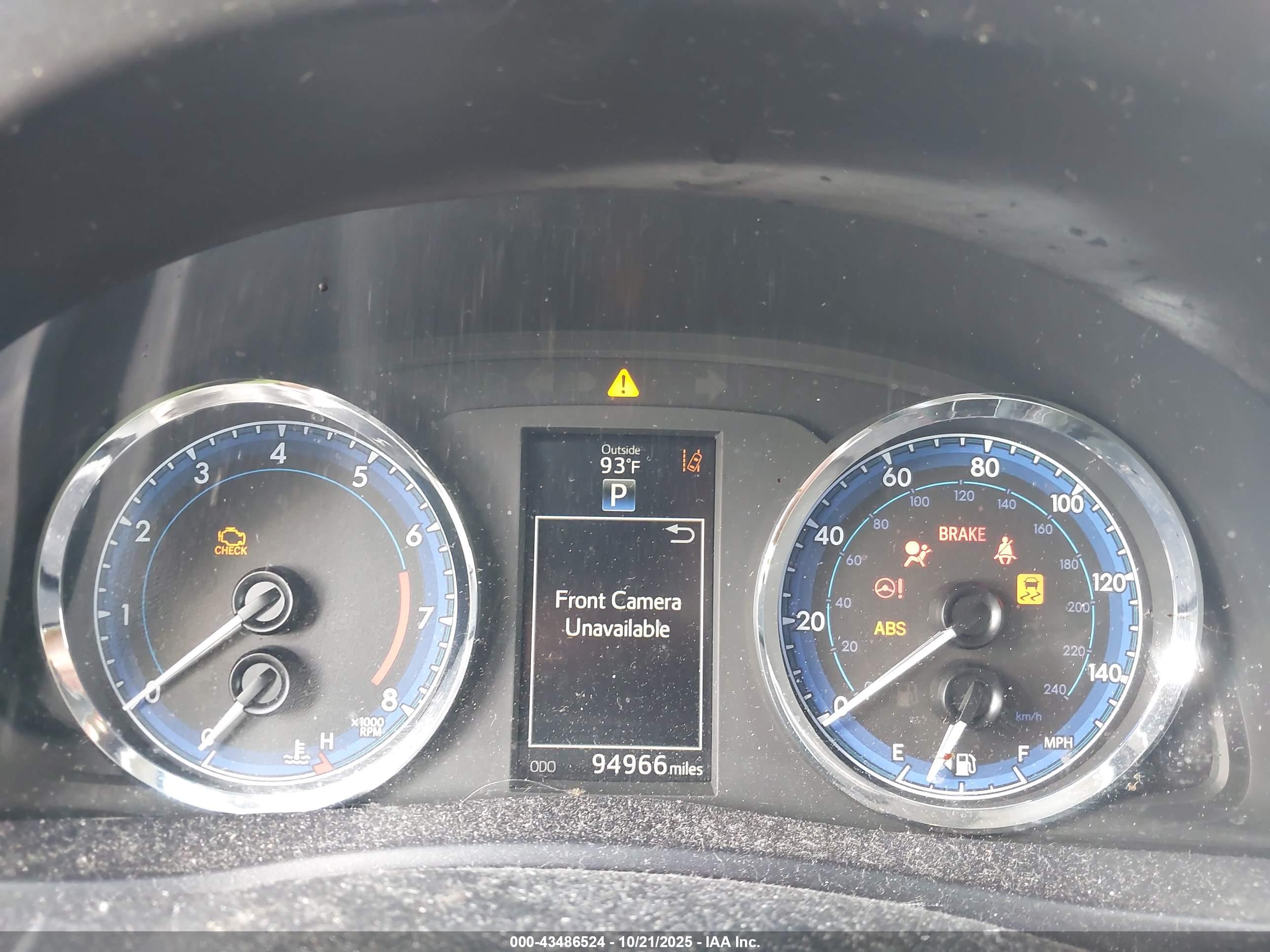 TOYOTA COROLLA image 7