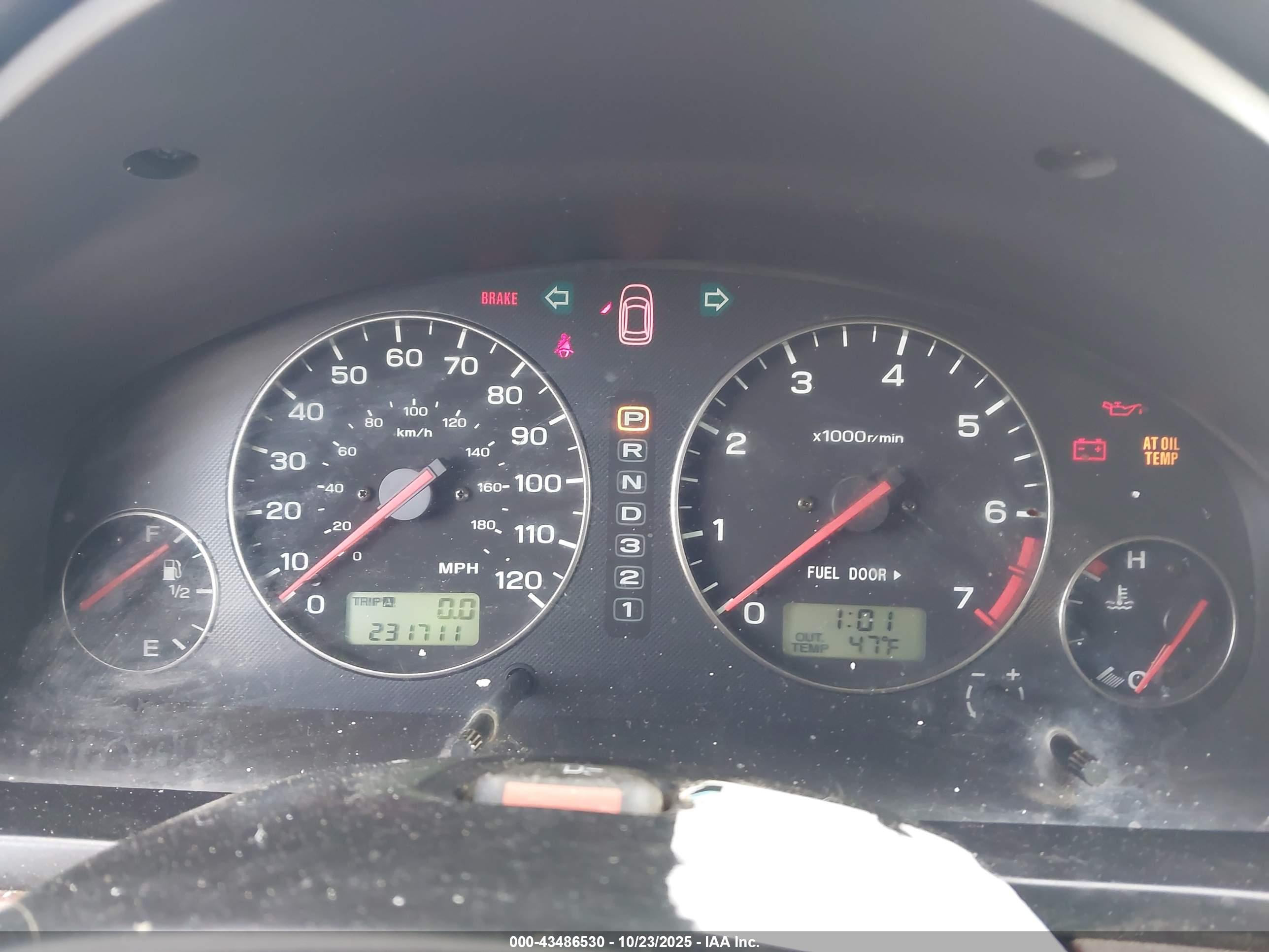 SUBARU LEGACY image 7