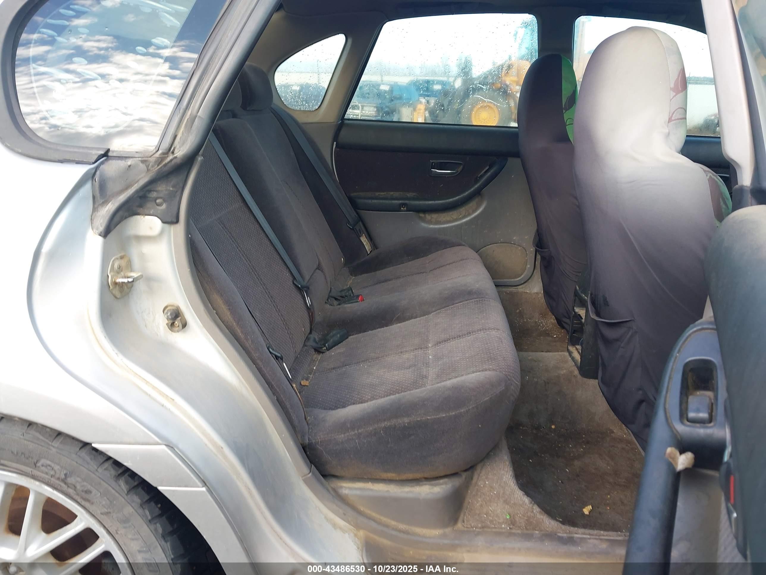SUBARU LEGACY image 8