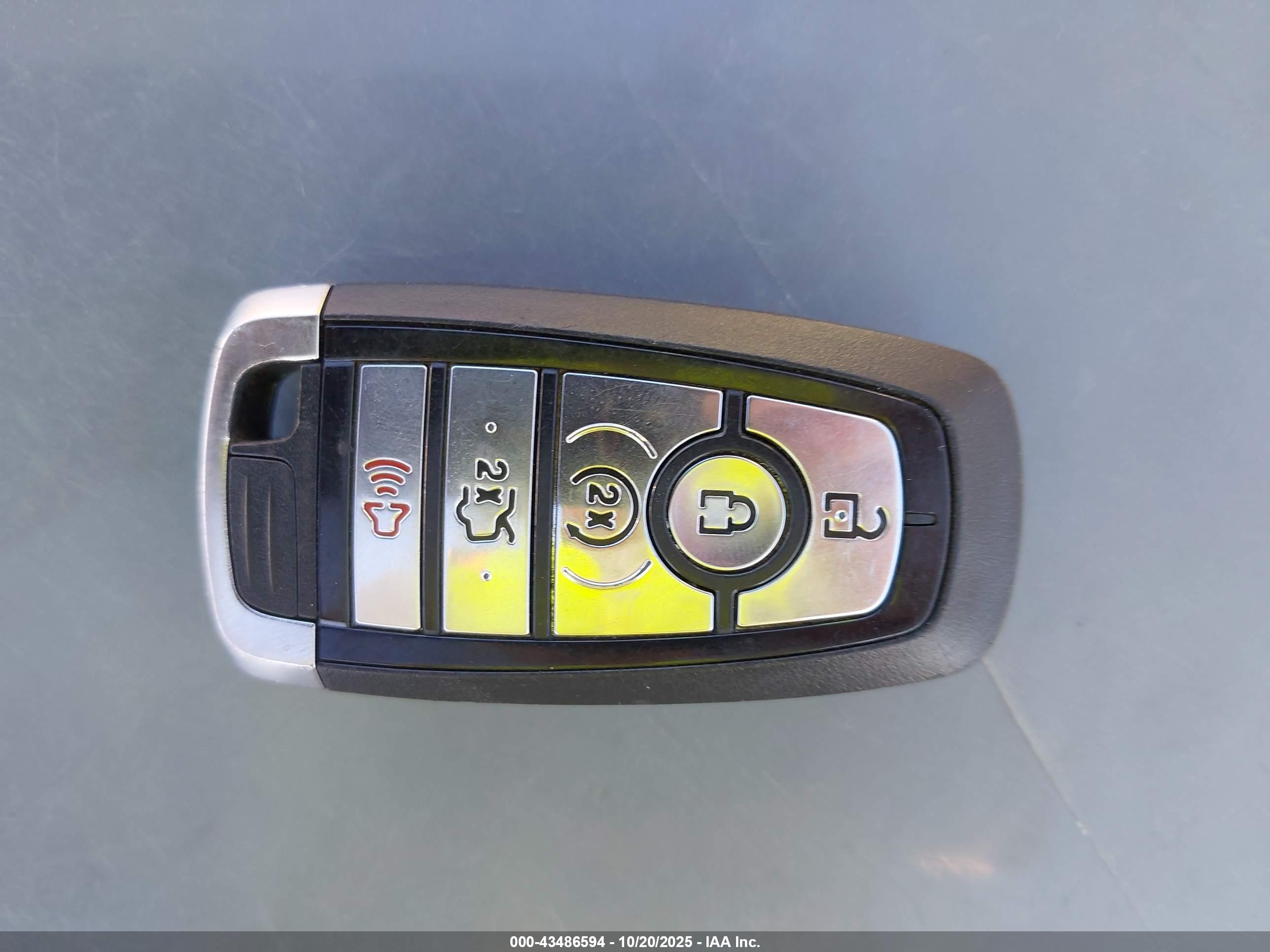 FORD MUSTANG image 11