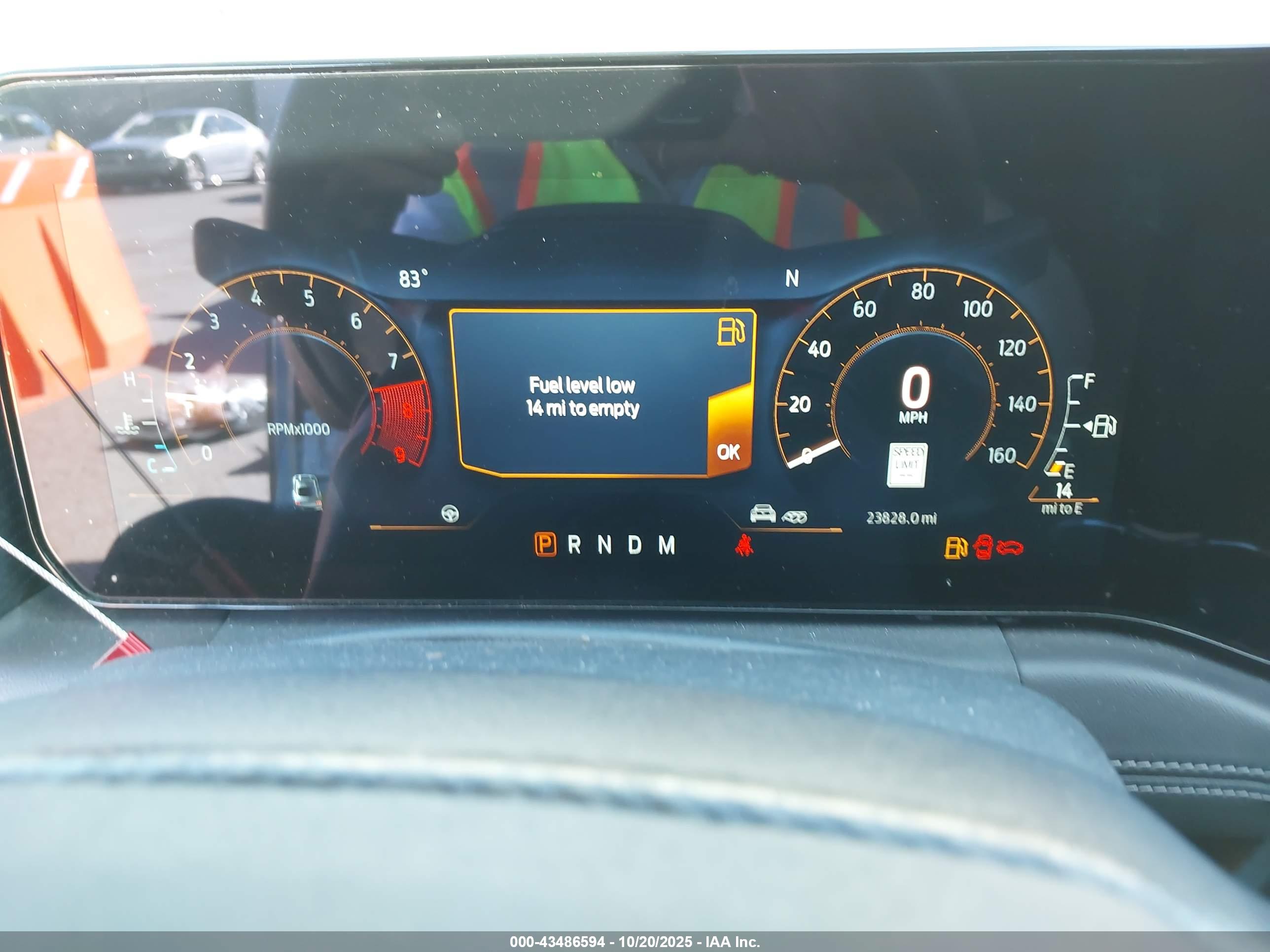 FORD MUSTANG image 7