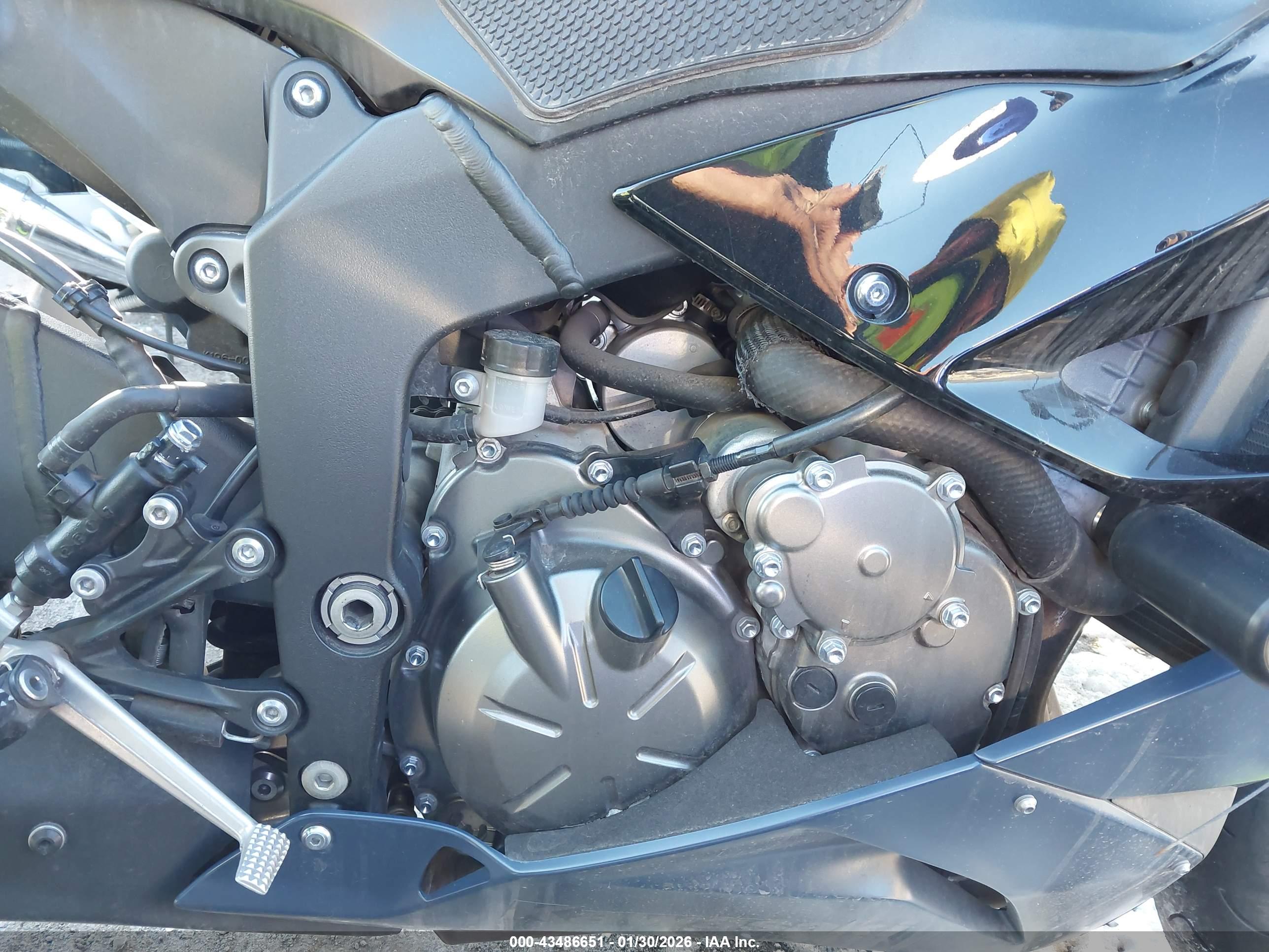 KAWASAKI ZX636 image 8