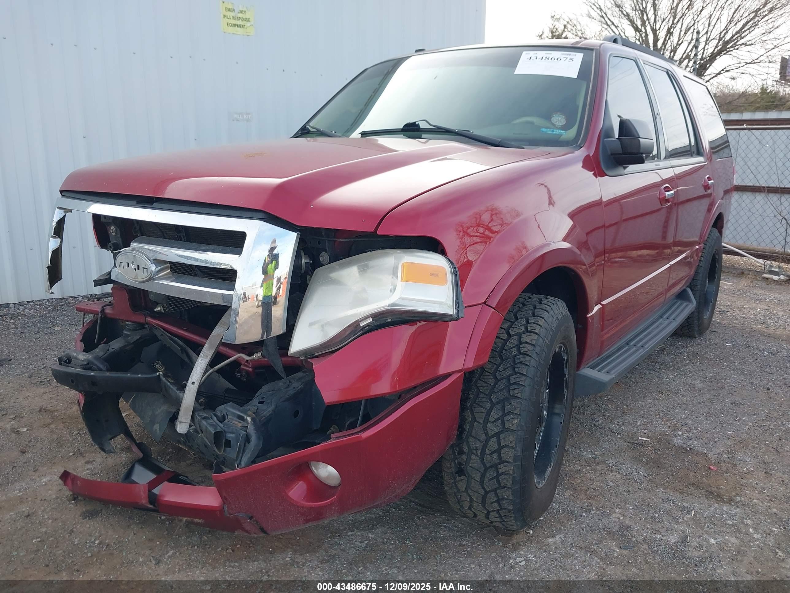 FORD EXPEDITION image 2