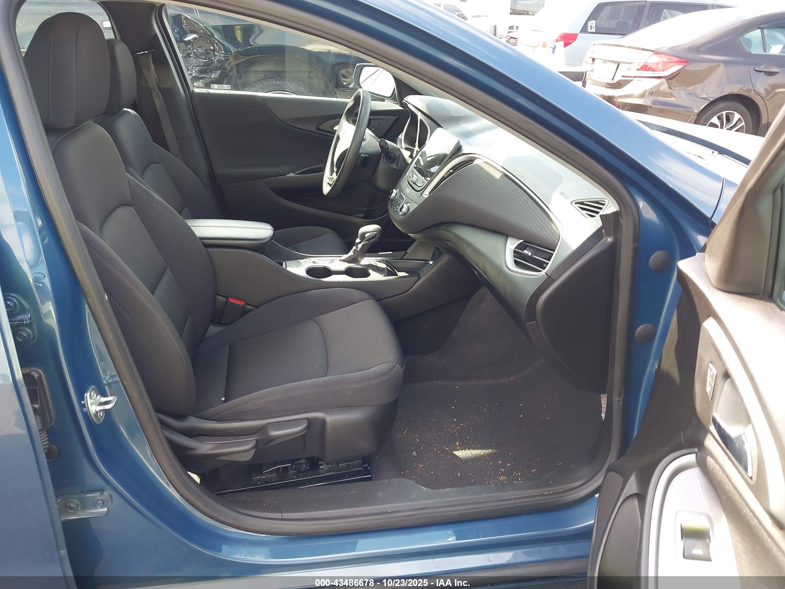 CHEVROLET MALIBU image 5
