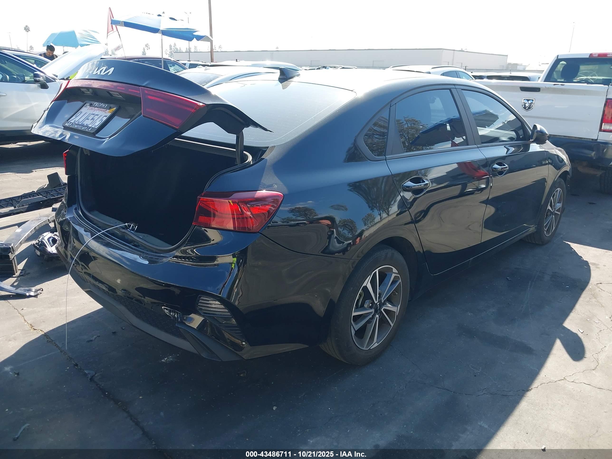 KIA FORTE image 4
