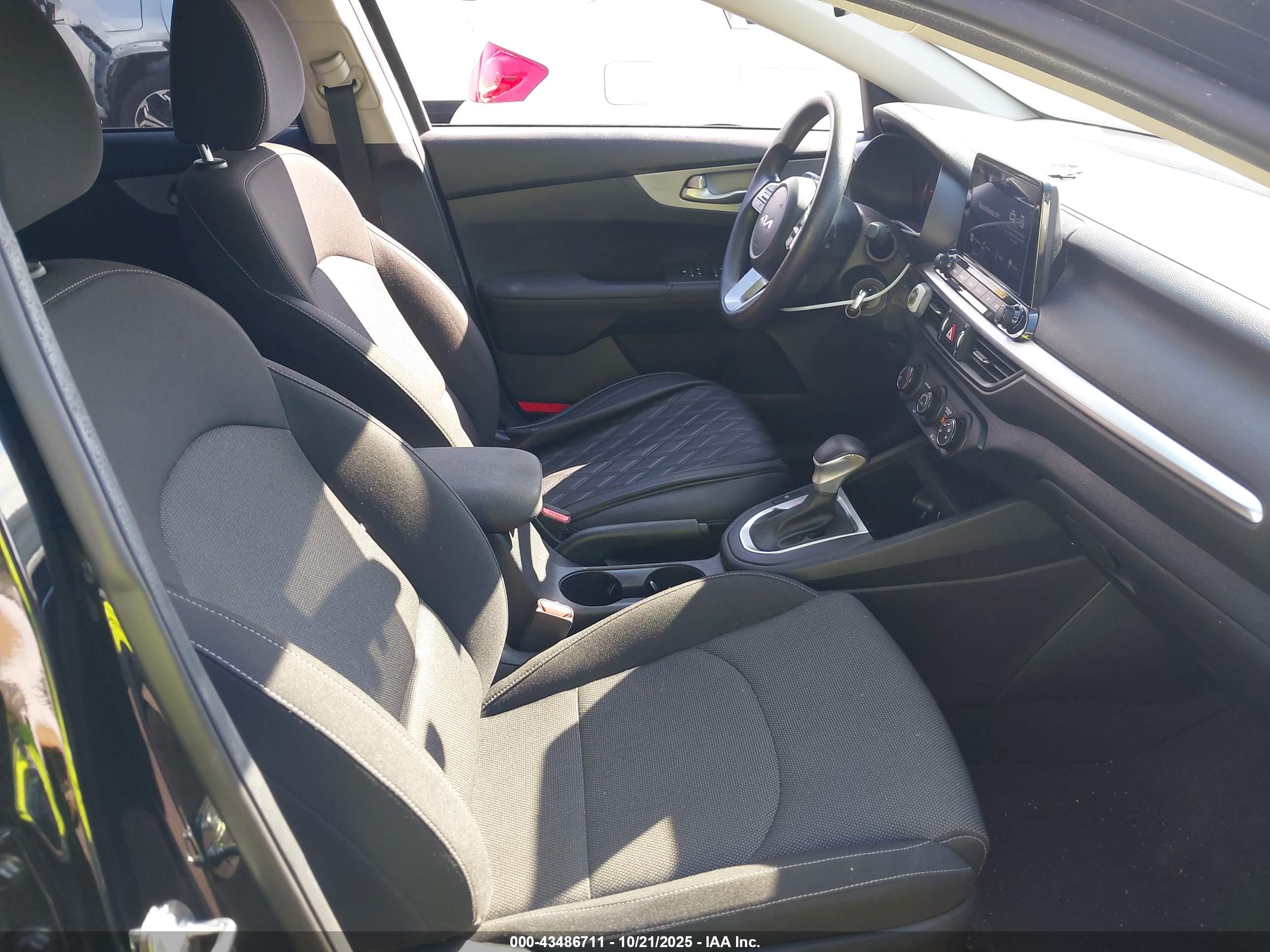 KIA FORTE image 5