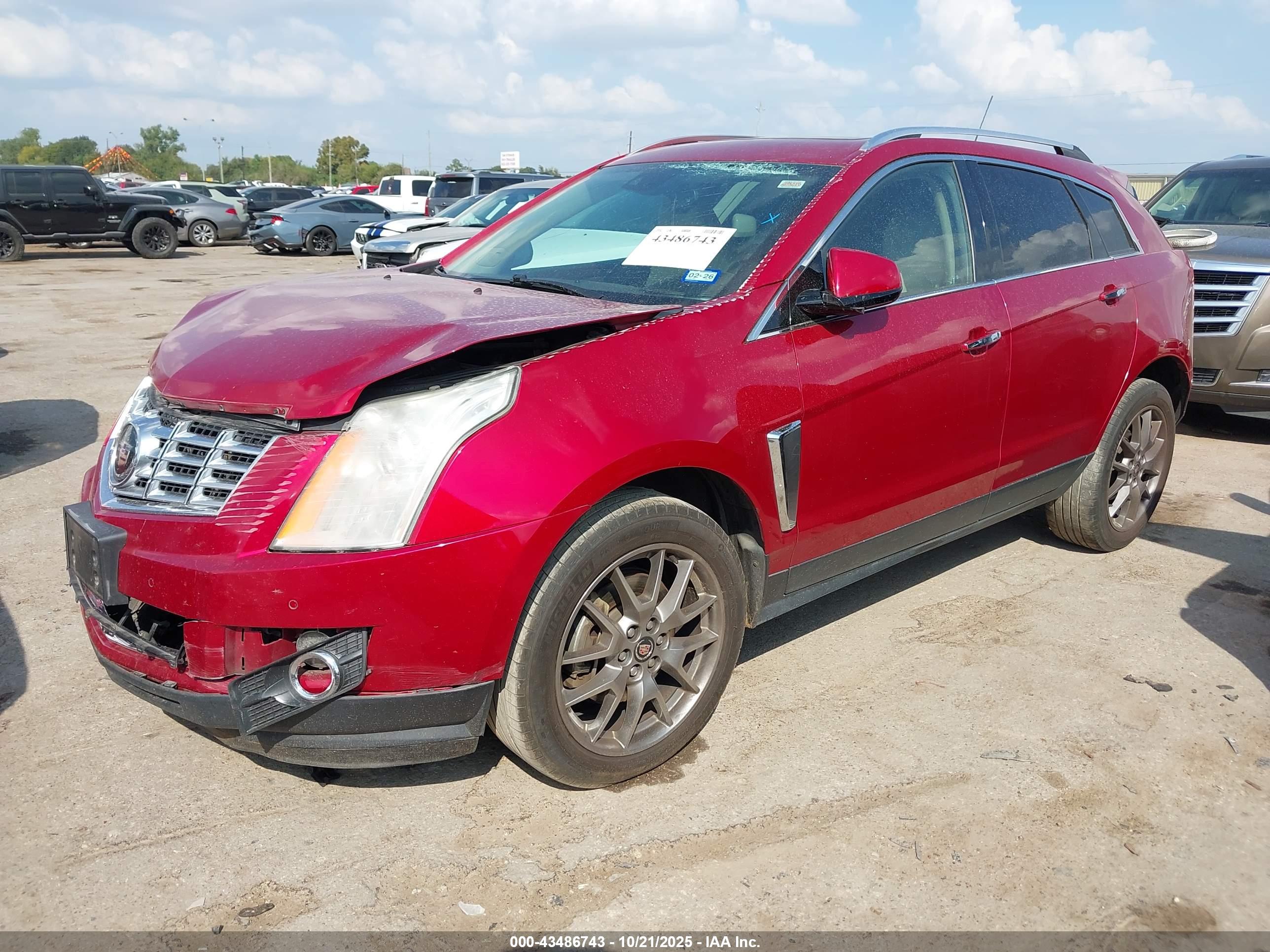 CADILLAC SRX image 2