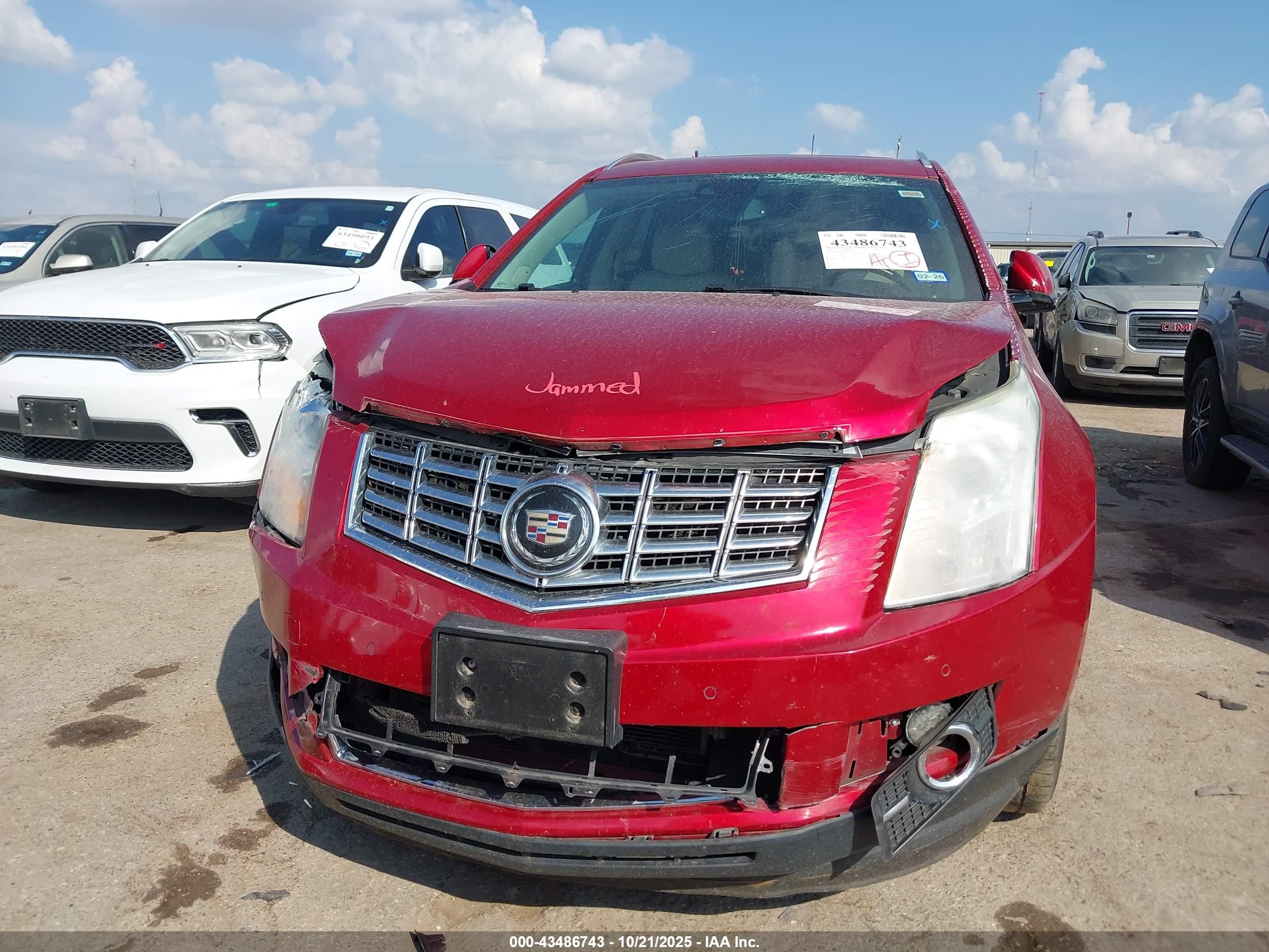 CADILLAC SRX image 6