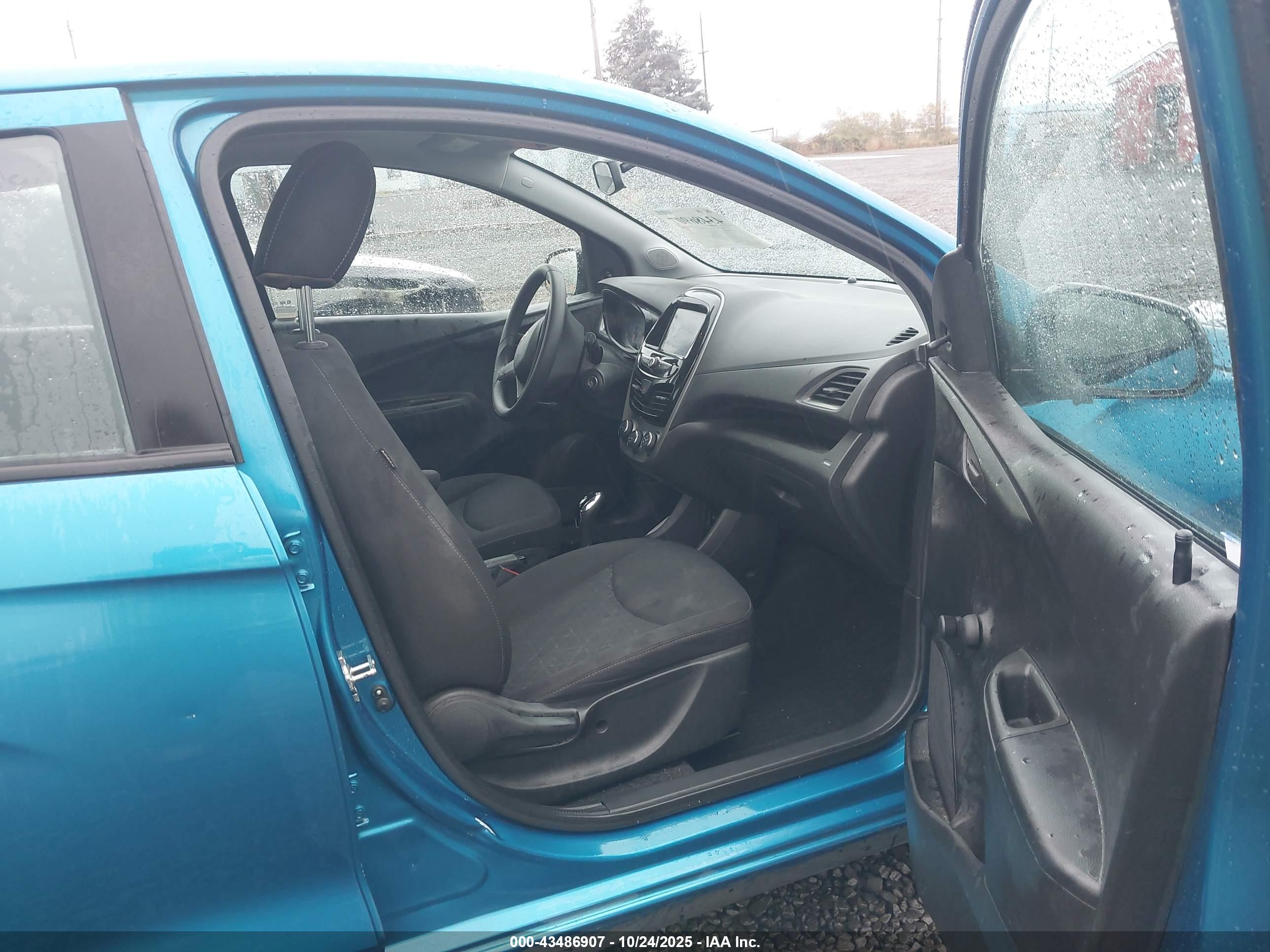 CHEVROLET SPARK image 5