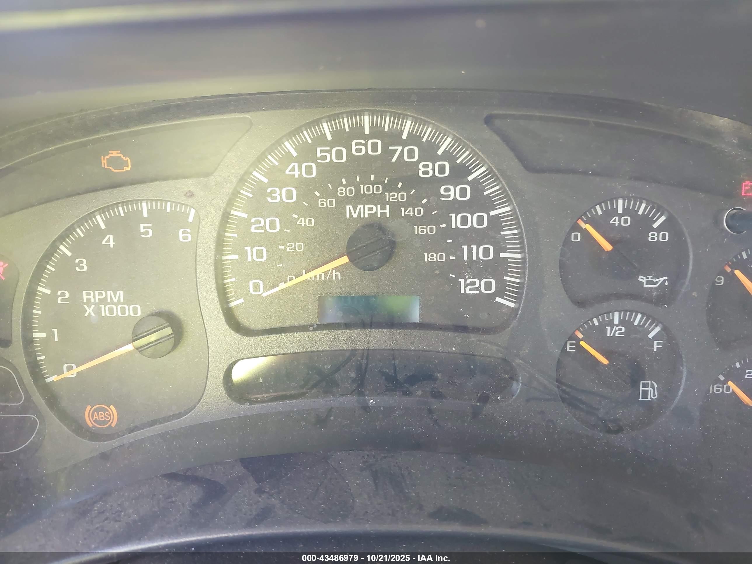 GMC YUKON image 7