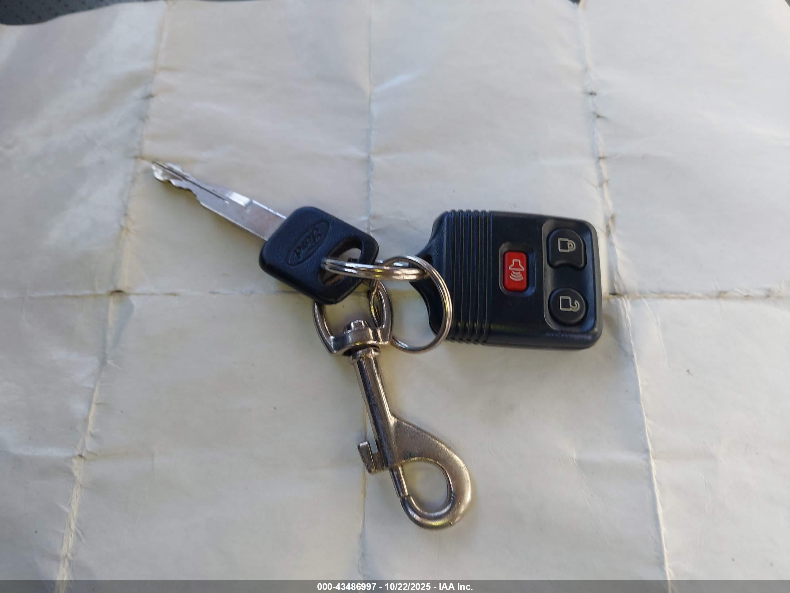 FORD E-350 image 11