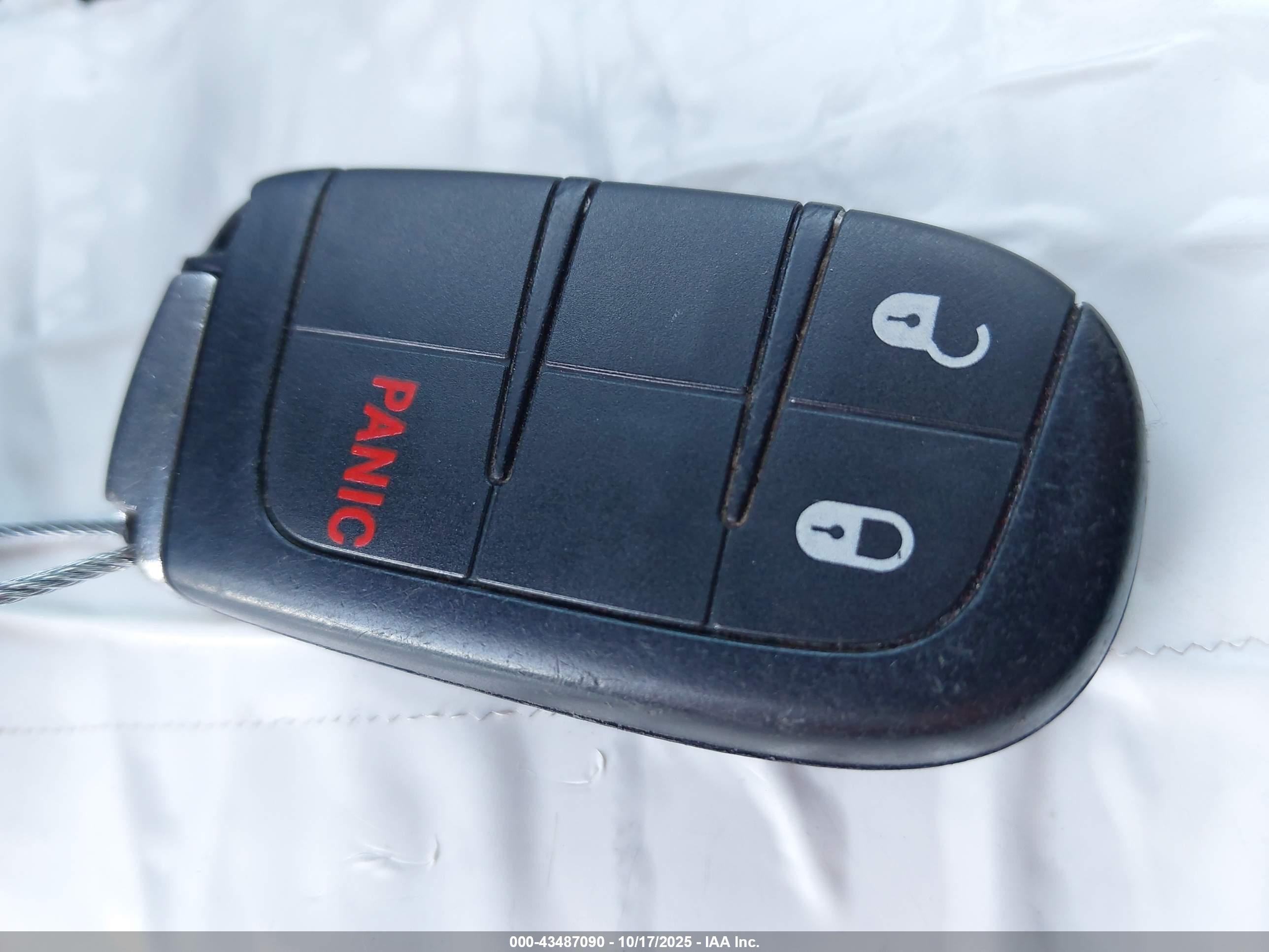 DODGE JOURNEY image 11