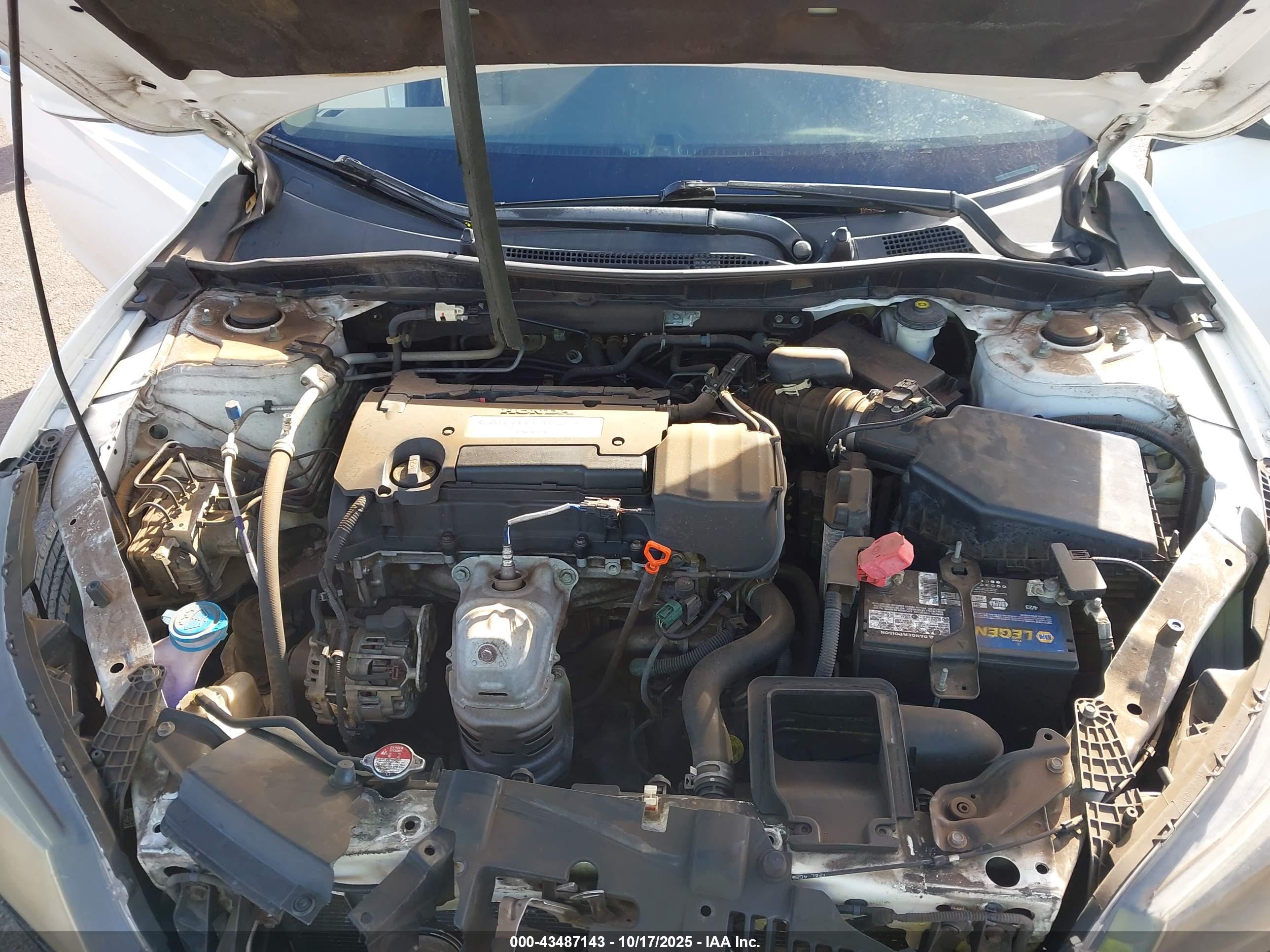 HONDA ACCORD image 10