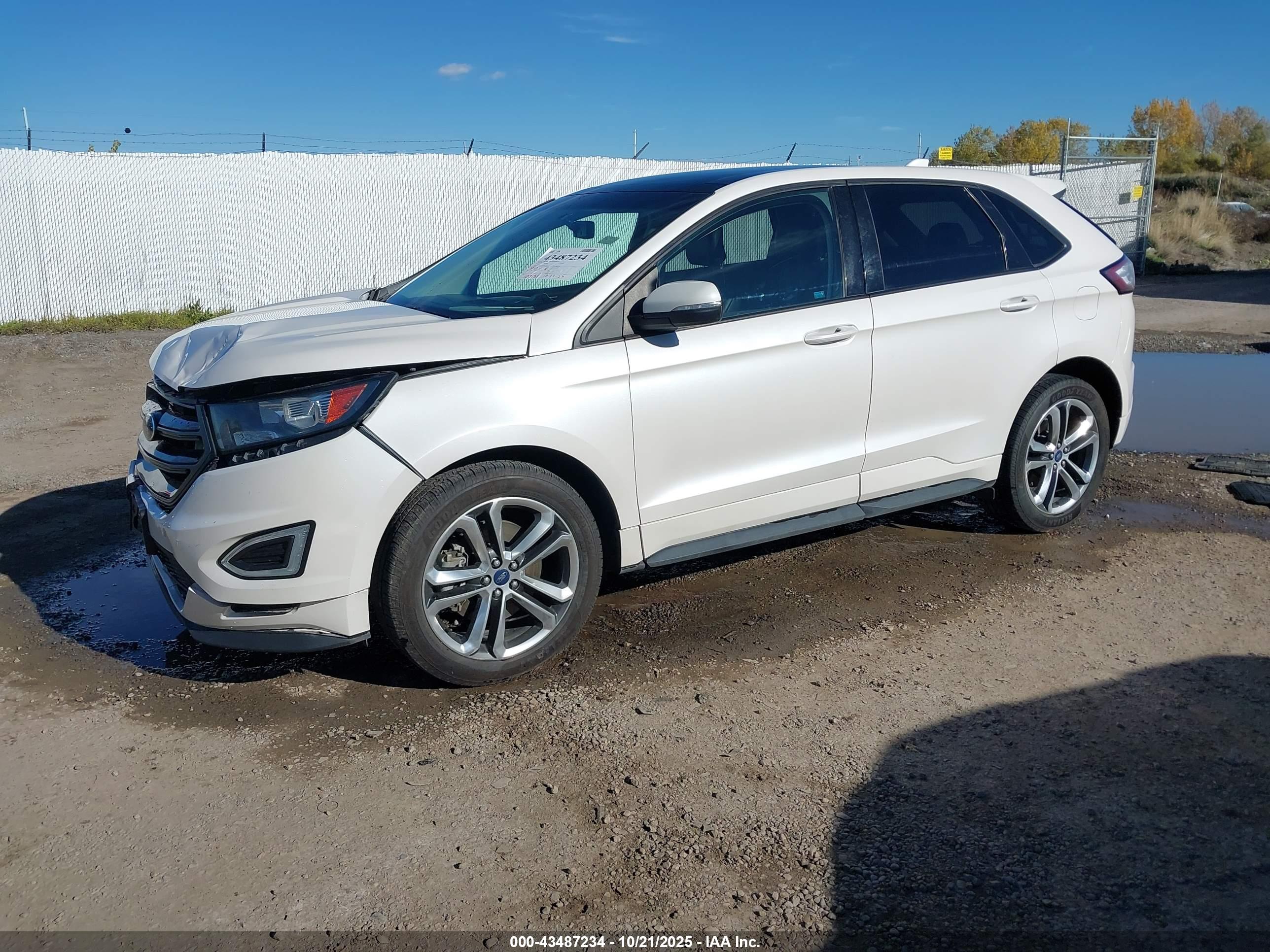 FORD EDGE image 2