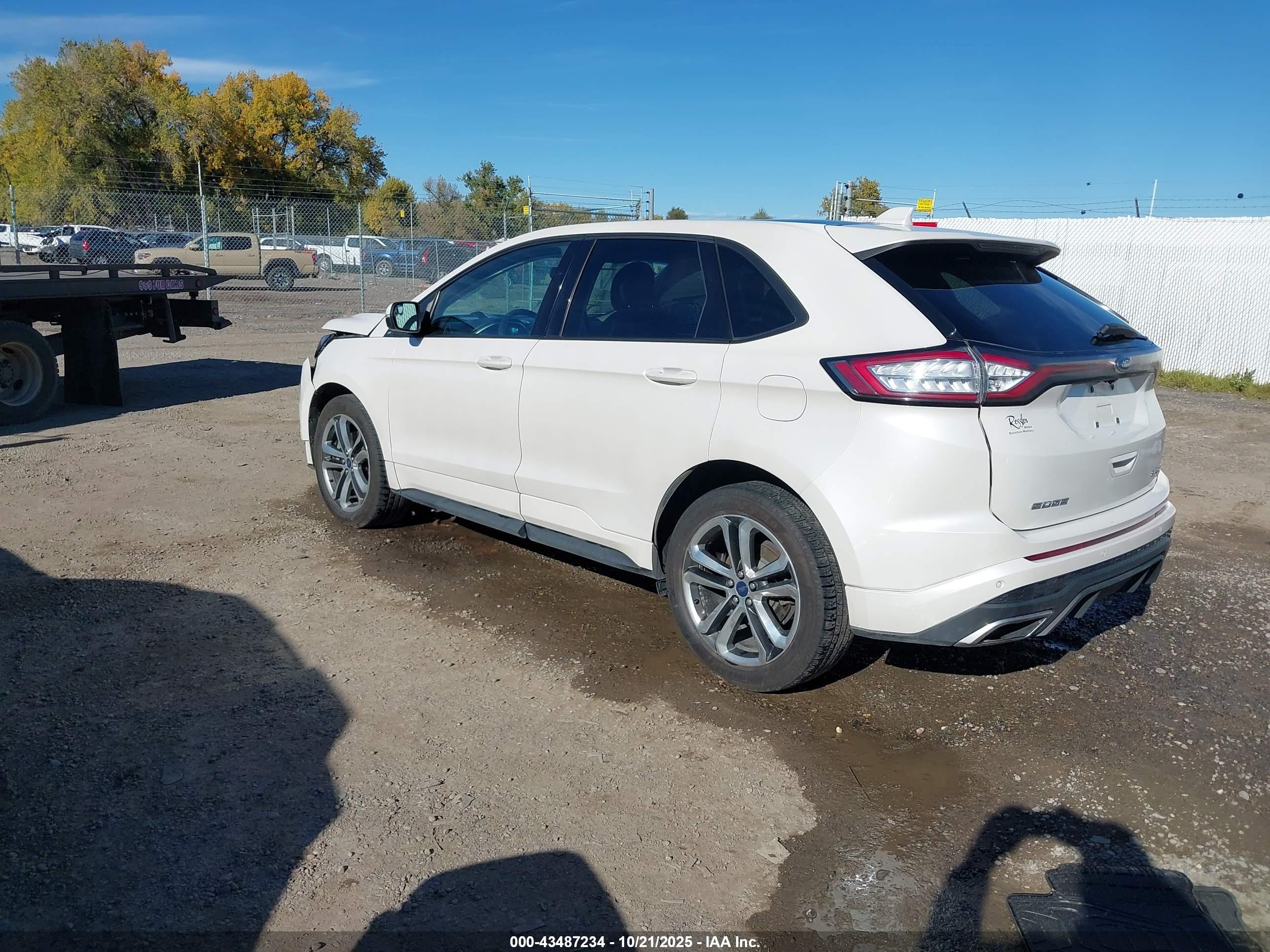 FORD EDGE image 3